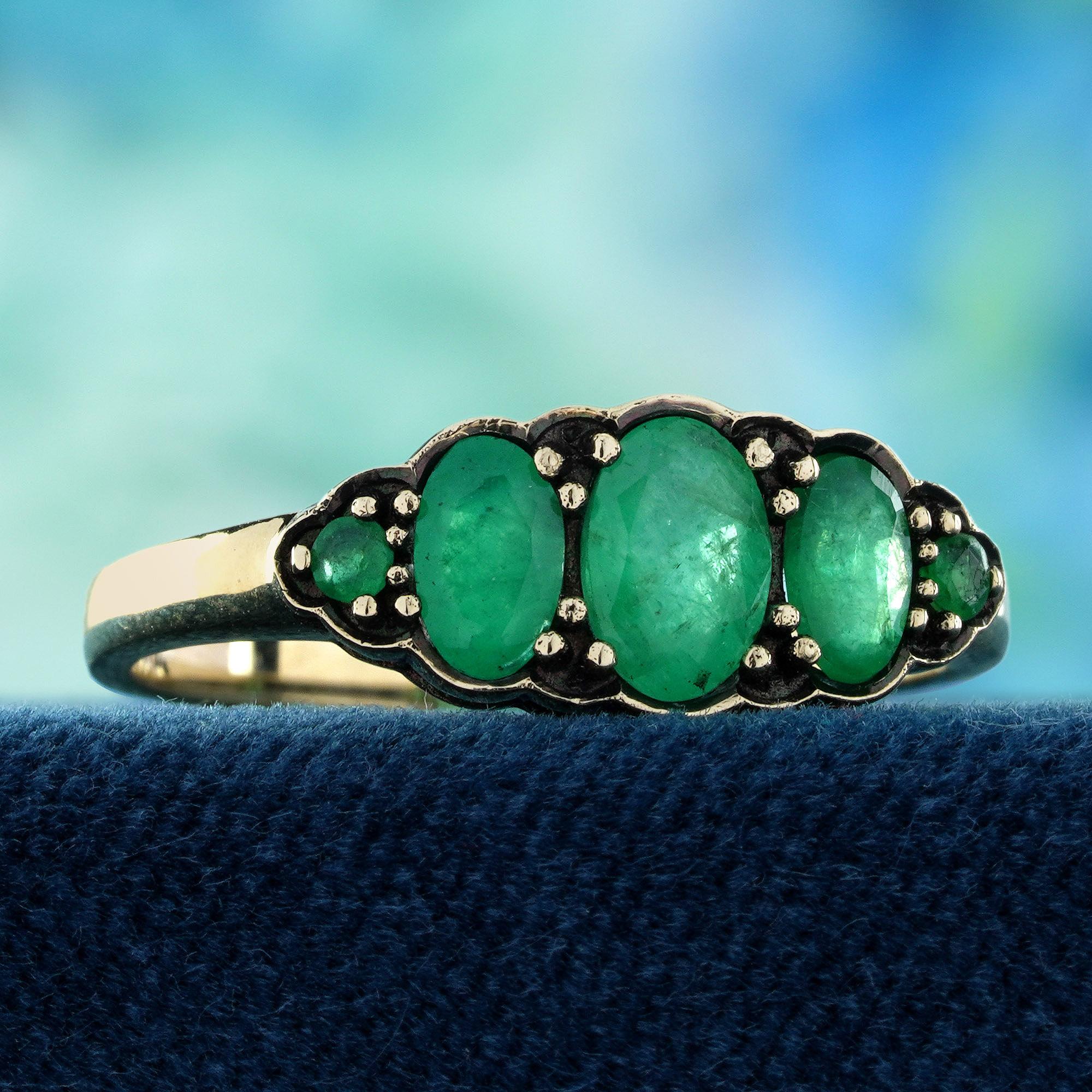 Edwardian 9K Yellow Gold Emerald Vintage Style Three Stone Ring For Sale