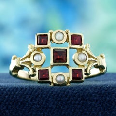 9K Yellow Gold Garnet and Pearl Vintage Style Cluster Ring