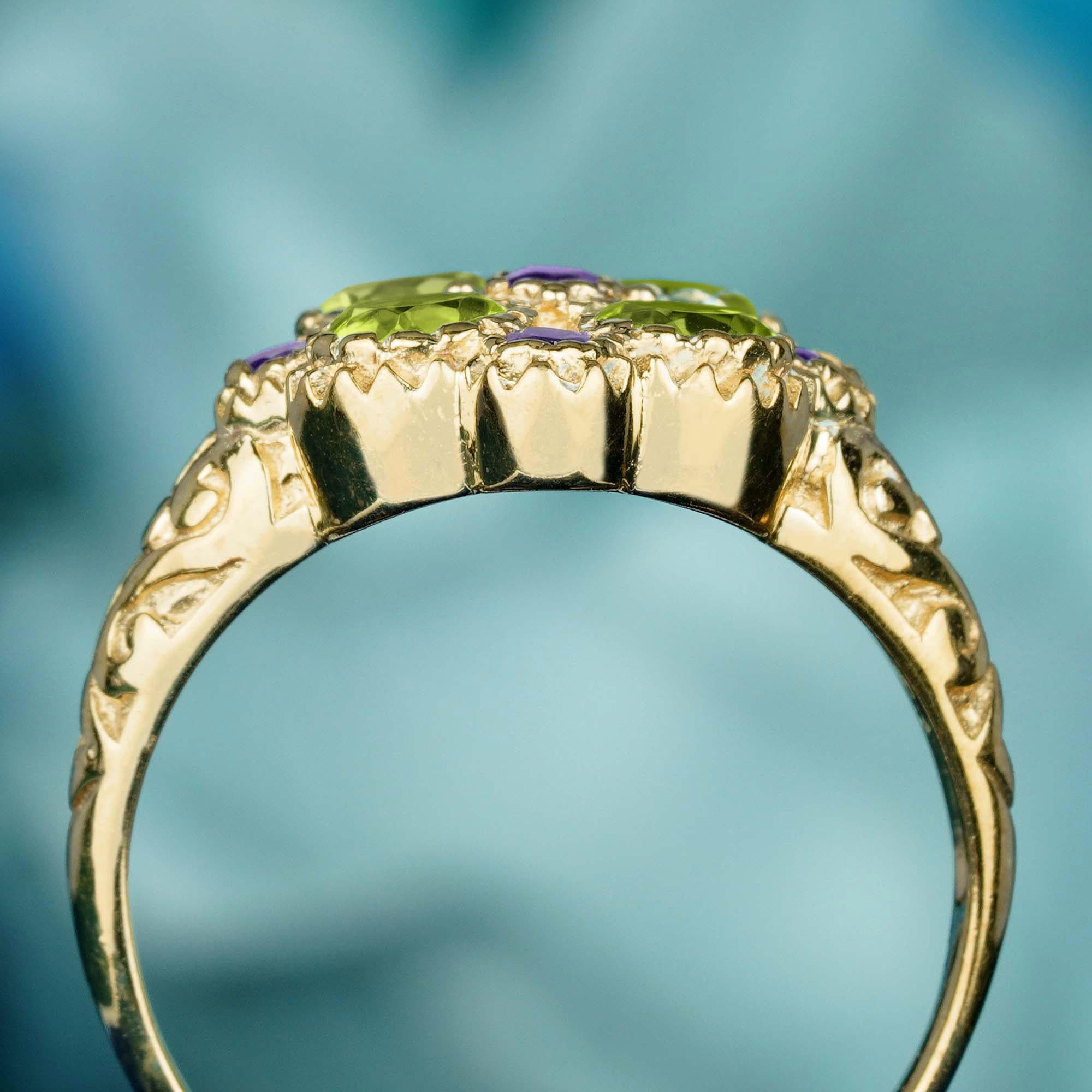 9K Gelbgold Natürlicher Peridot und Amethyst Vintage Style Floral Cluster Ring im Zustand „Neu“ im Angebot in Bangkok, TH