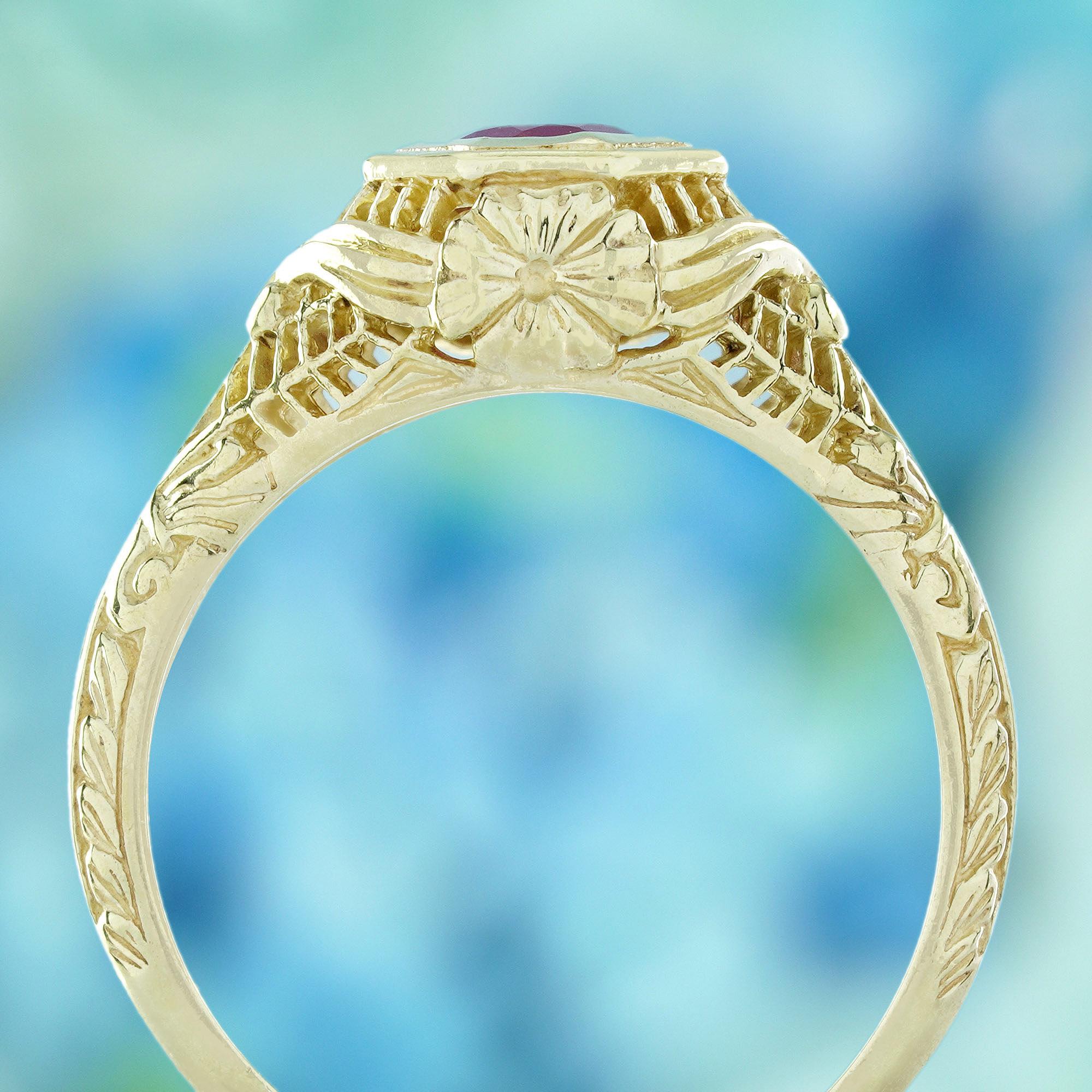 Anello in oro giallo 9K con rubino naturale in stile filigrana vintage In condizioni Nuovo in vendita a Bangkok, TH