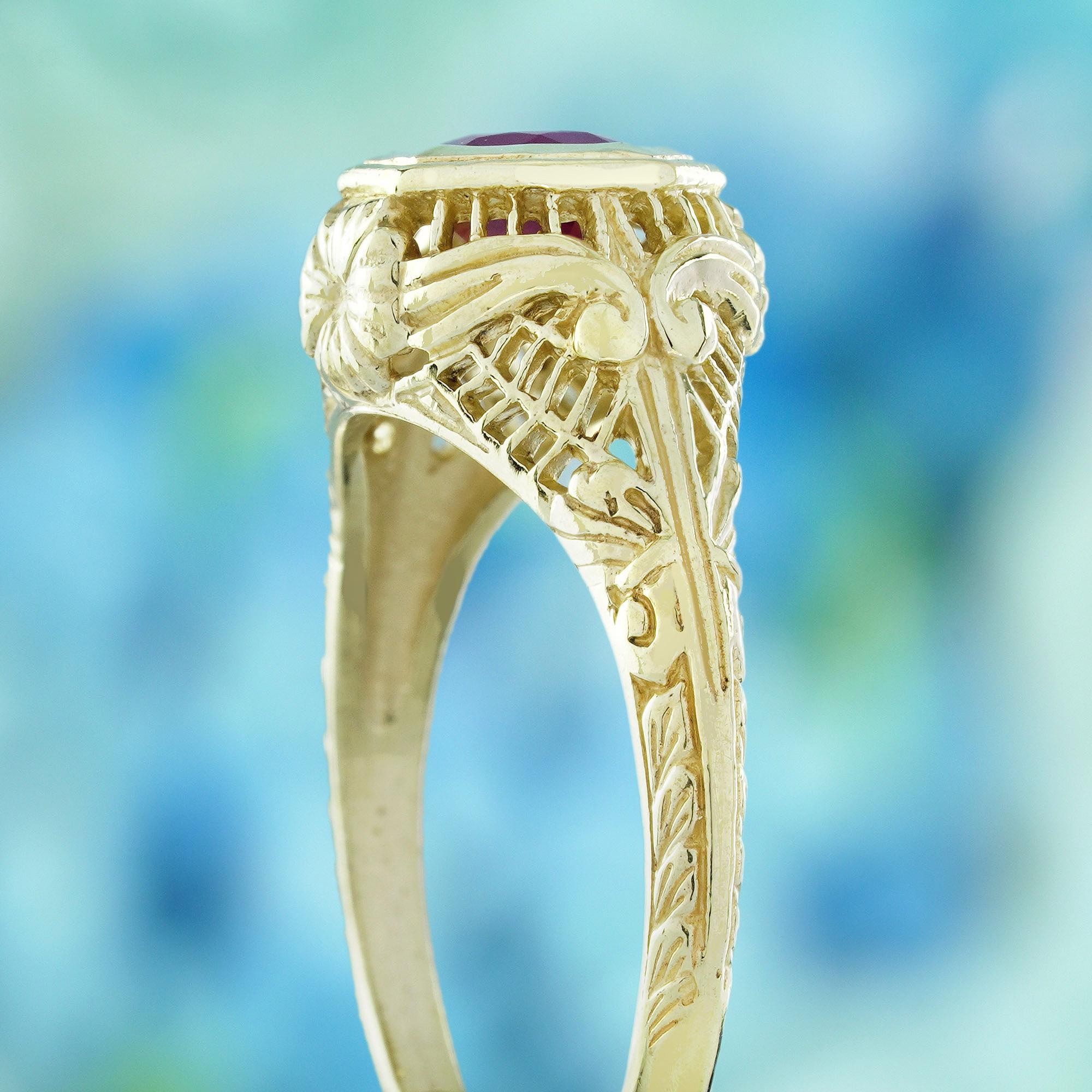 Bague en or jaune 9K avec filigrane en rubis naturel de style vintage Pour femmes en vente