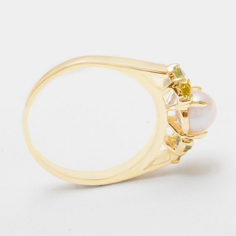 En vente :  Bague femme en or jaune 9k perles et péridots personnalisable 3
