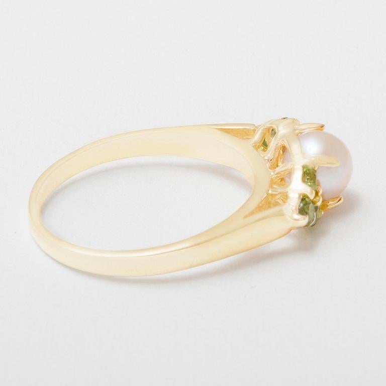 En vente :  Bague femme en or jaune 9k perles et péridots personnalisable 5