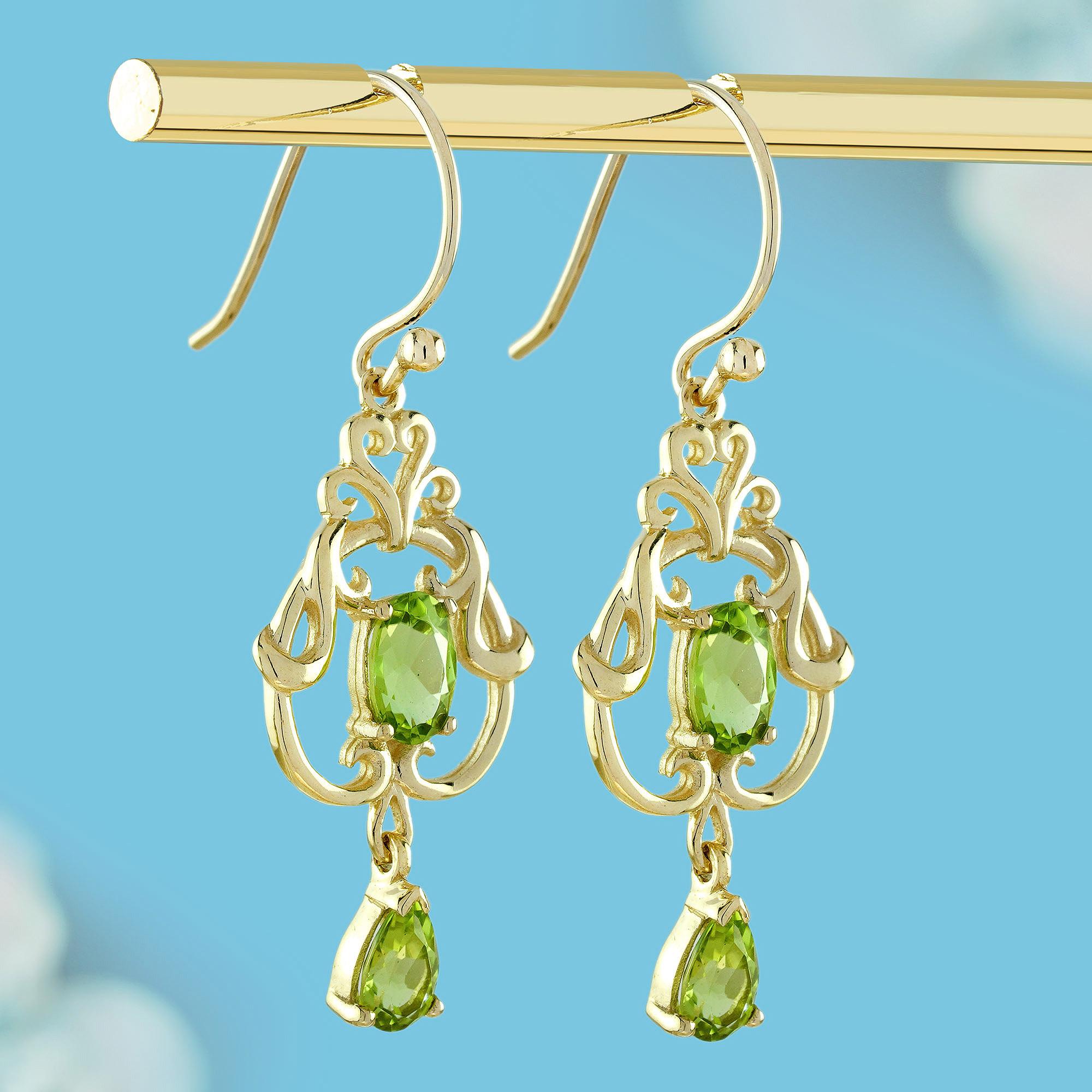 Edwardian 9K Yellow Gold Peridot Vintage Style Filigree Drop Earrings For Sale