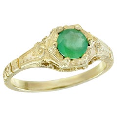 Anillo de Oro Amarillo de 9 K Esmeralda Redonda Tallada Estilo Vintage