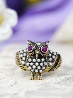9K Yellow Gold Ruby and Pearl Vintage Style Owl Ring