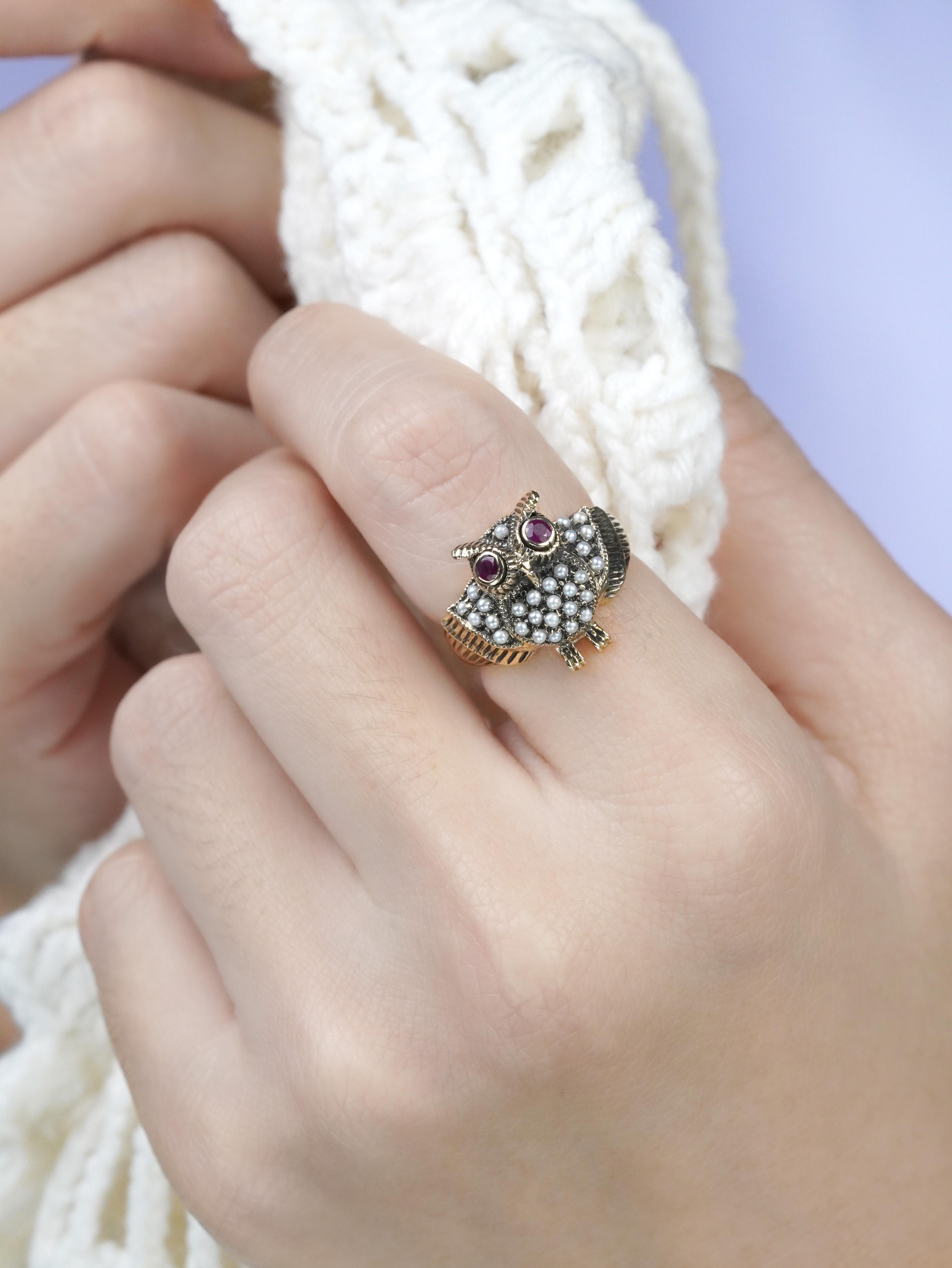 9K Gelbgold Rubin und Perle Vintage Style Eule Ring (Edwardian) im Angebot