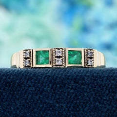 9K Yellow Gold Solid Emerald and White Sapphire Vintage Style Band Ring