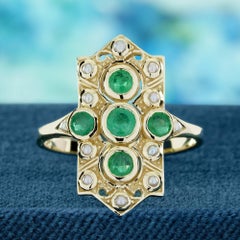 9K Yellow Gold Solid Natural Emerald and Pearl Vintage Style Ring