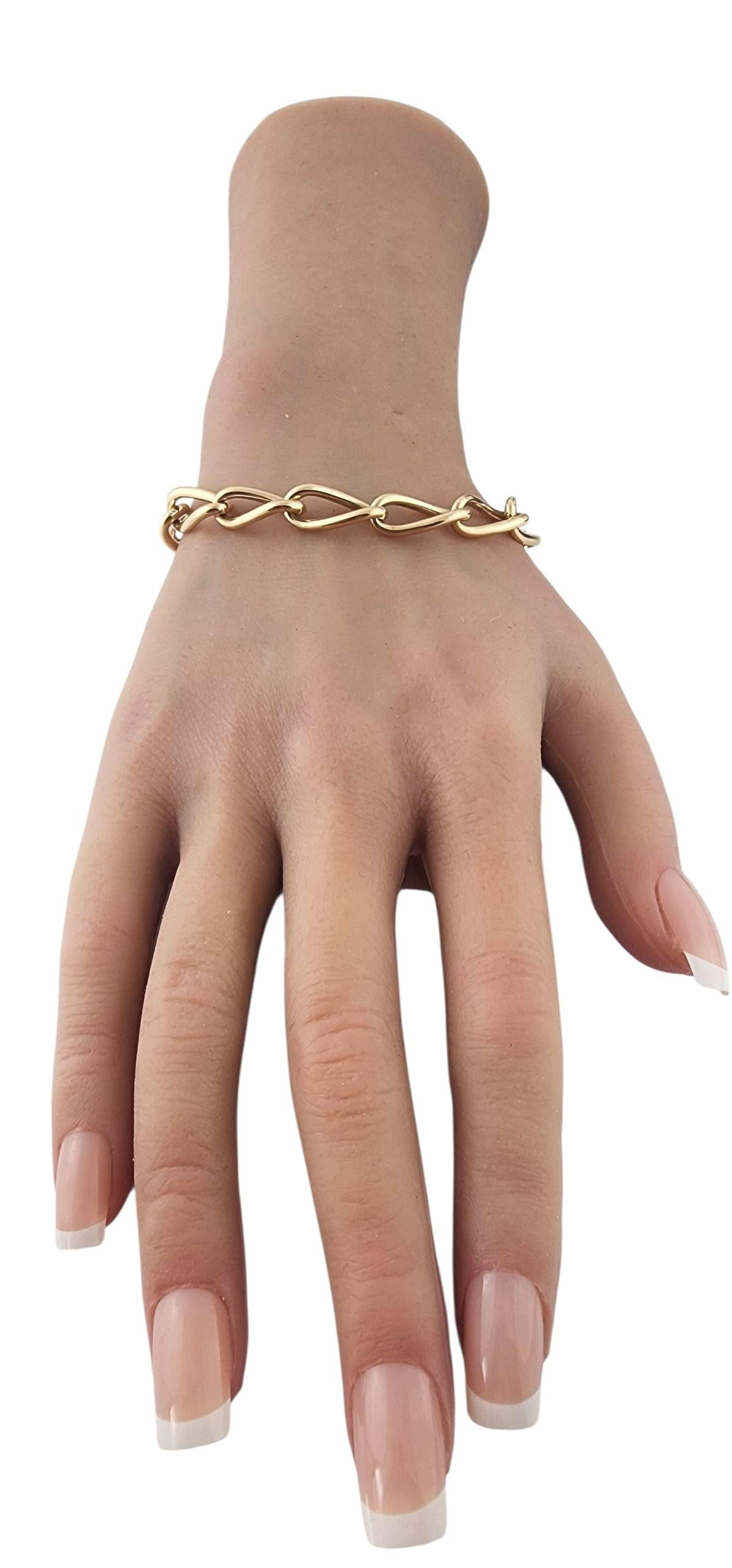 Bracciale da tasca con orologio da tasca a maglie ovali ritorte in oro giallo 9k #23127 In condizioni buone in vendita a Washington Depot, CT