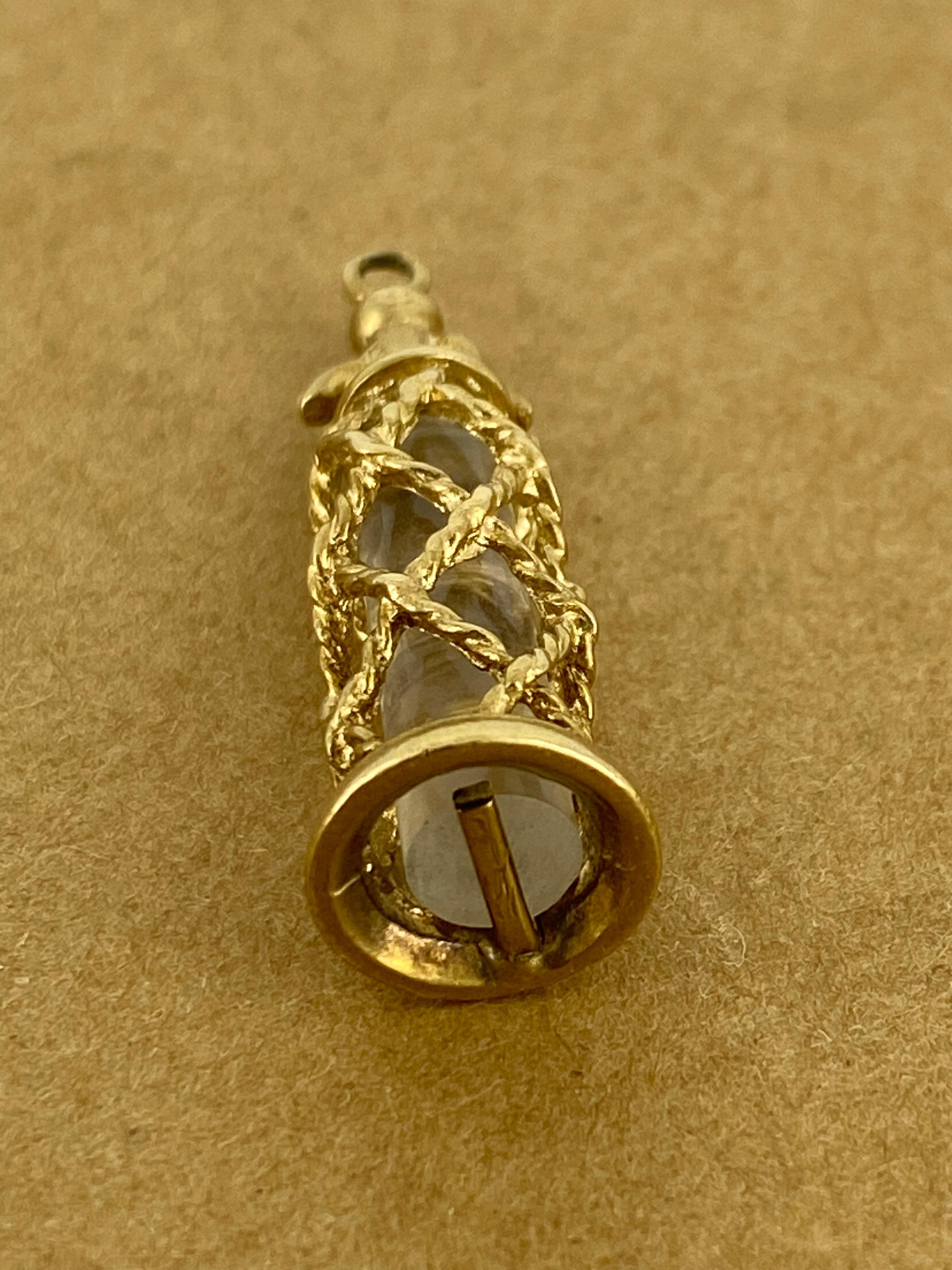9K Yellow Gold Vintage Soda Water Bottle Charm / Pendant. England, 1960's. For Sale 2