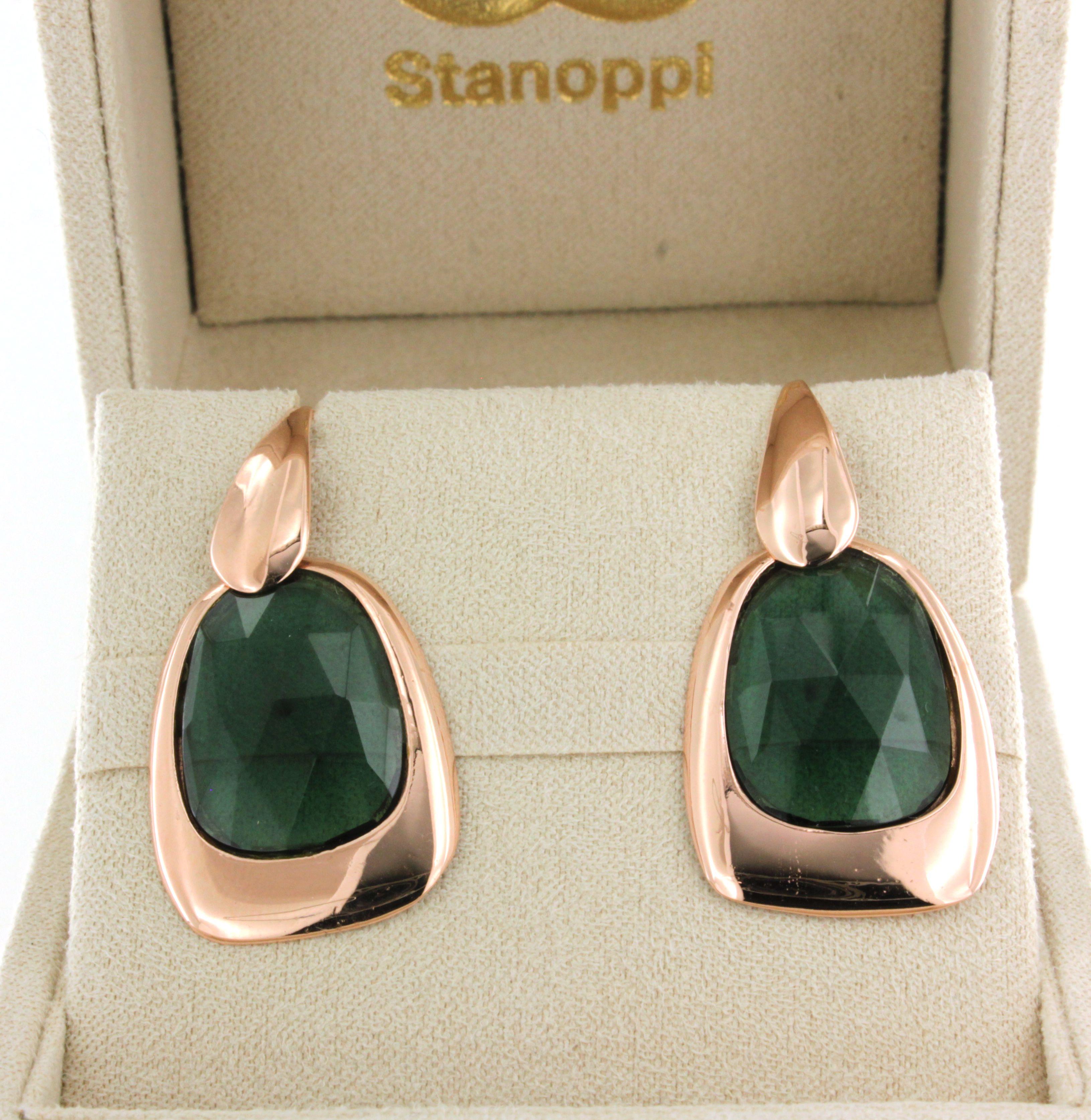 9Kt Rose Gold Green Quartz Stones Fashion Elegant Drop Modern Design Earrings For Sale 3