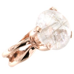 9Kt  Moderner Cocktailring aus Roségold mit natürlichem Stein und Rutilquarz im Trandy-Design