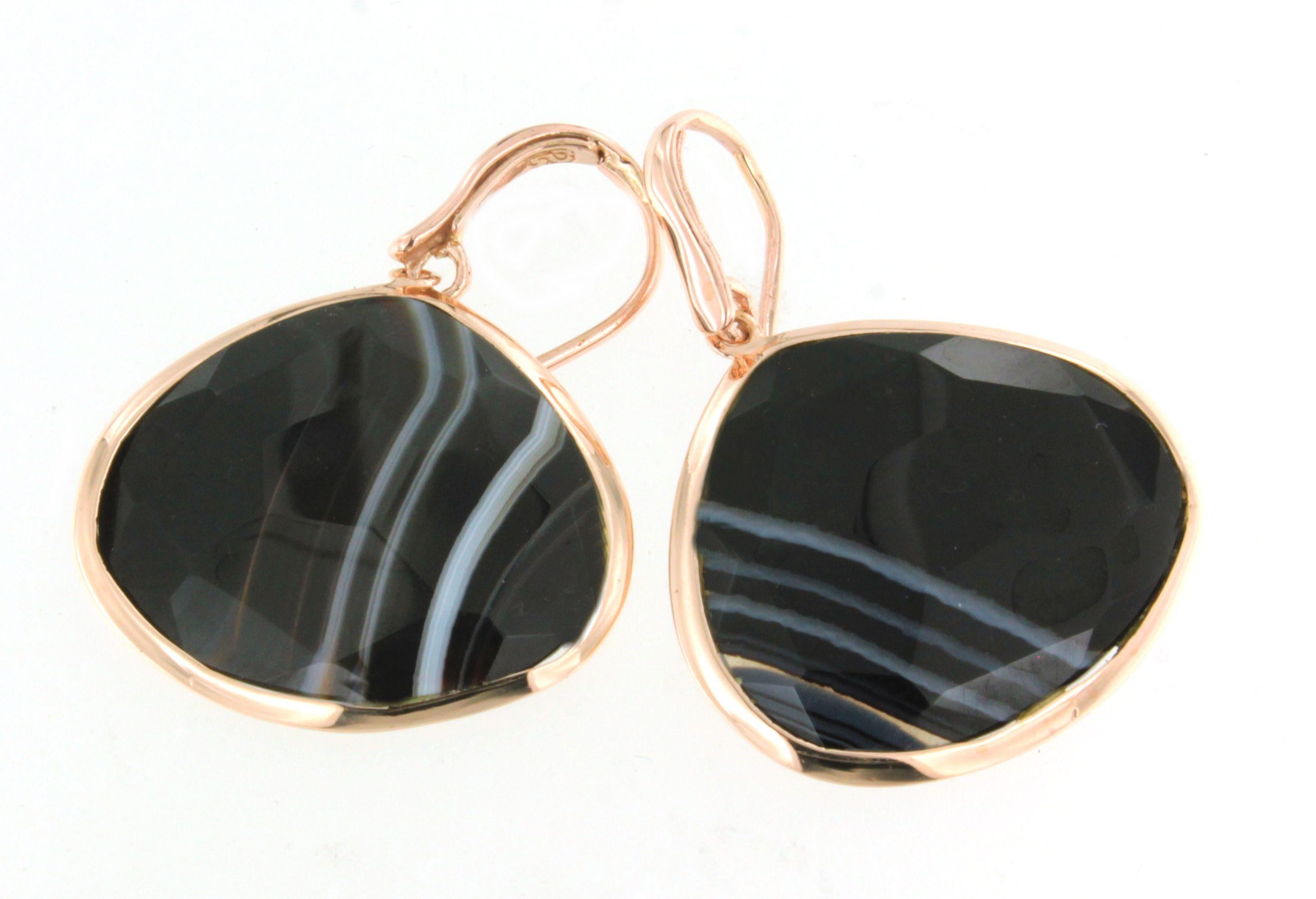 Women's or Men's 9Kt Rose Gold Natural Stones Onyx Fashion Modern Design Drop Stud  Earrings For Sale