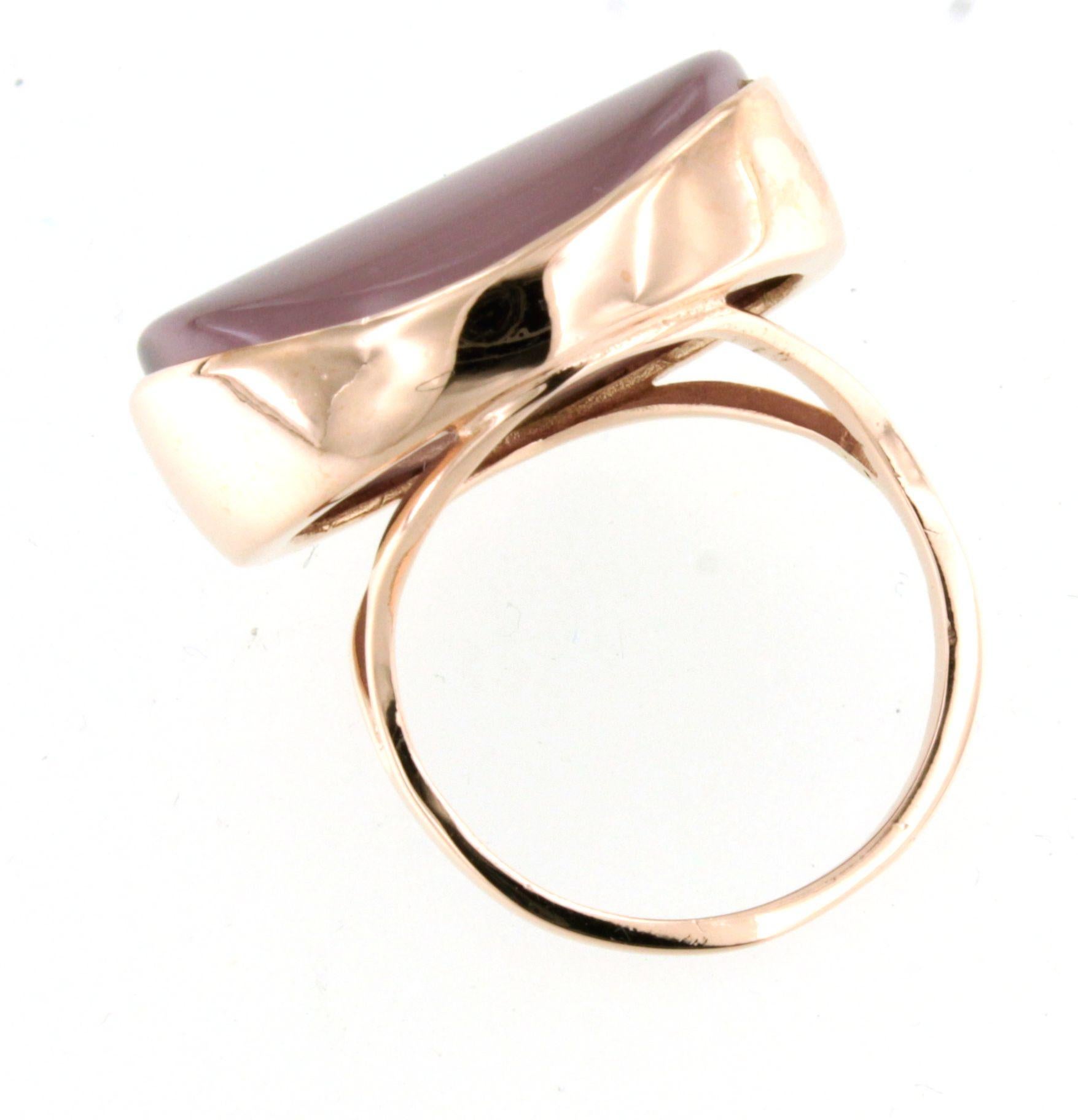 Women's or Men's 9Kt  Rose Gold Pink Quartz Agata Stone Fashion Cocktail Modernist  Modern Ring For Sale