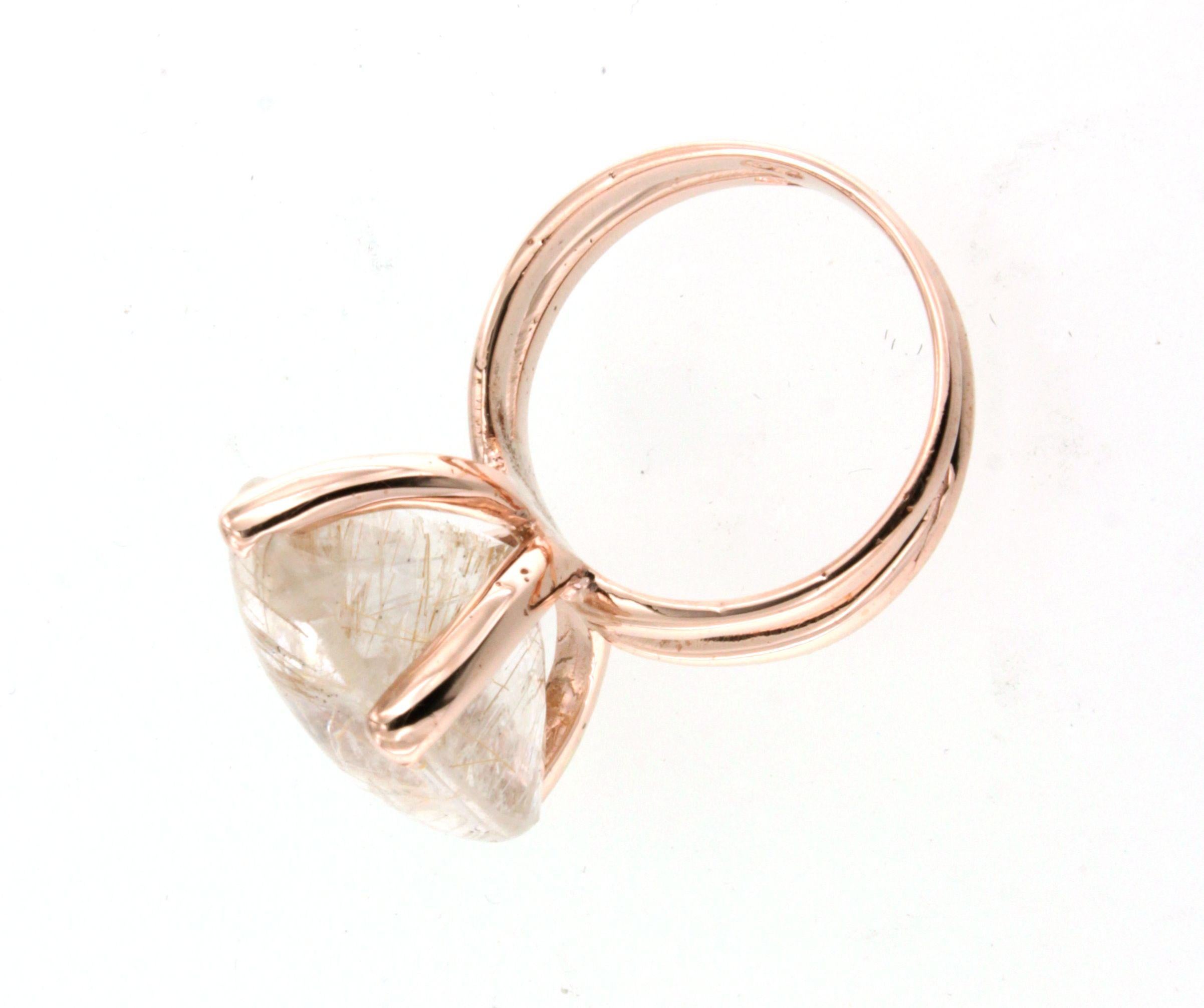 9Kt Rose Gold Rutiled Quartz Stone Cocktail Modern Fashion Amazing Modern Ring For Sale 1