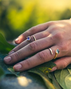 9Kt Yellow Gold Blue Topaz Cabochon Stones Cocktail Modern Fashion Amazing Ring