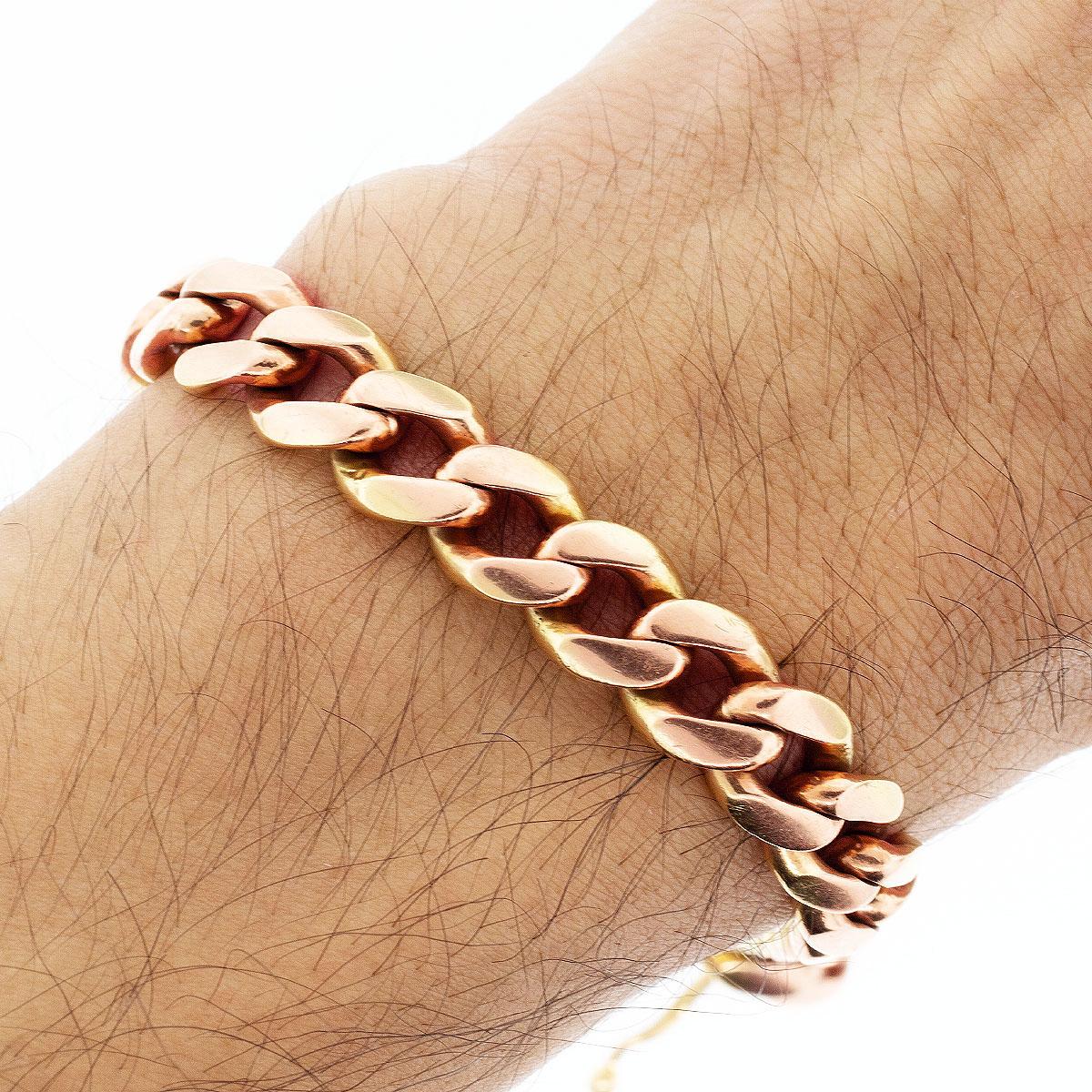 18k Rose Gold 9mm 9 inch Cuban Link Chain Bracelet

Company: Unbranded

Style of jewelry: Cuban link chain bracelet

Material: 18k Rose gold

Stones: No stones

Dimensions: 9mm in width, 9 inches in length

Weight: 59.2g (38.1dwt)

SKU: I-3157