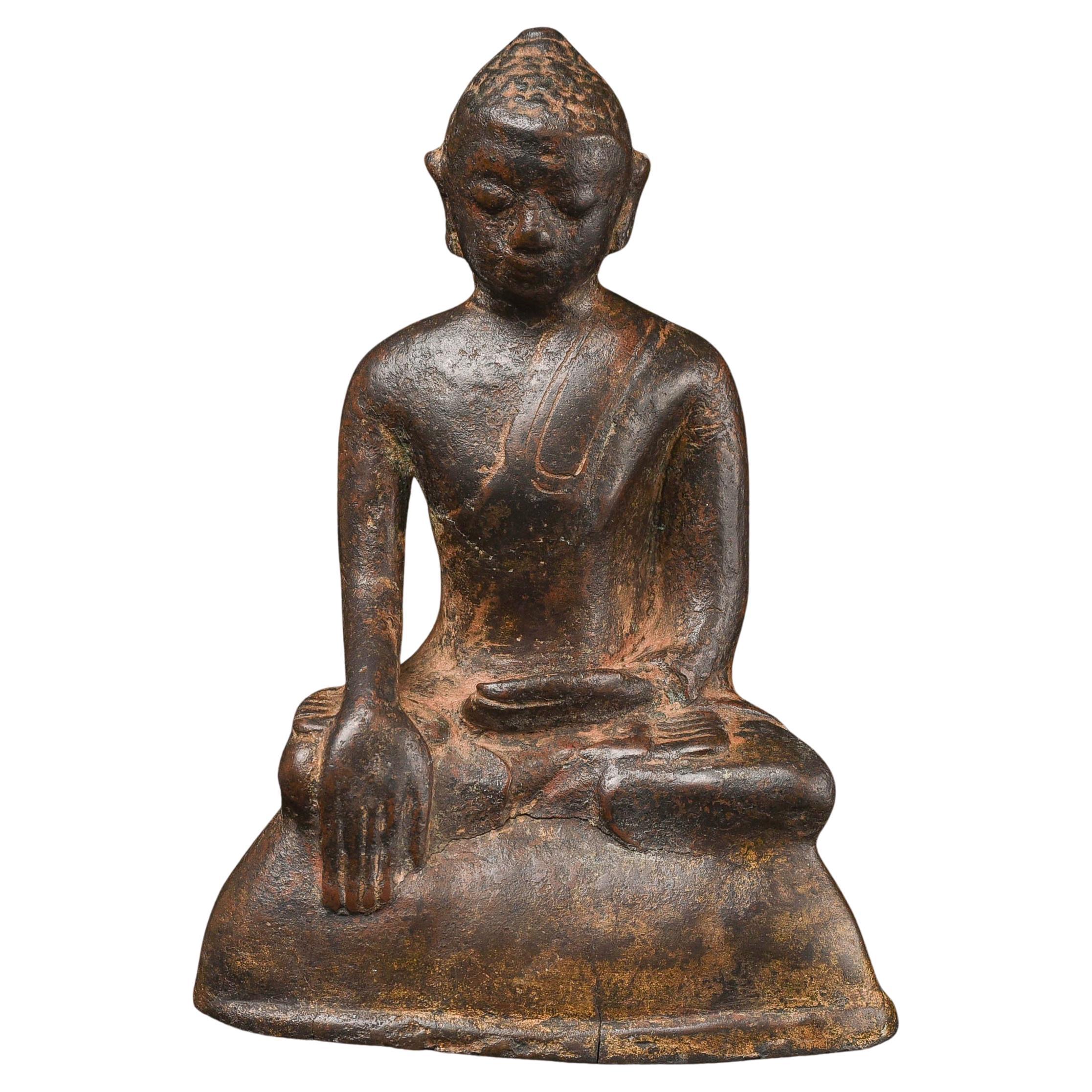 9e/10e siècle, profondément serein, bouddha pré-païen - rare, modelé avec sensibilité, 9883 en vente