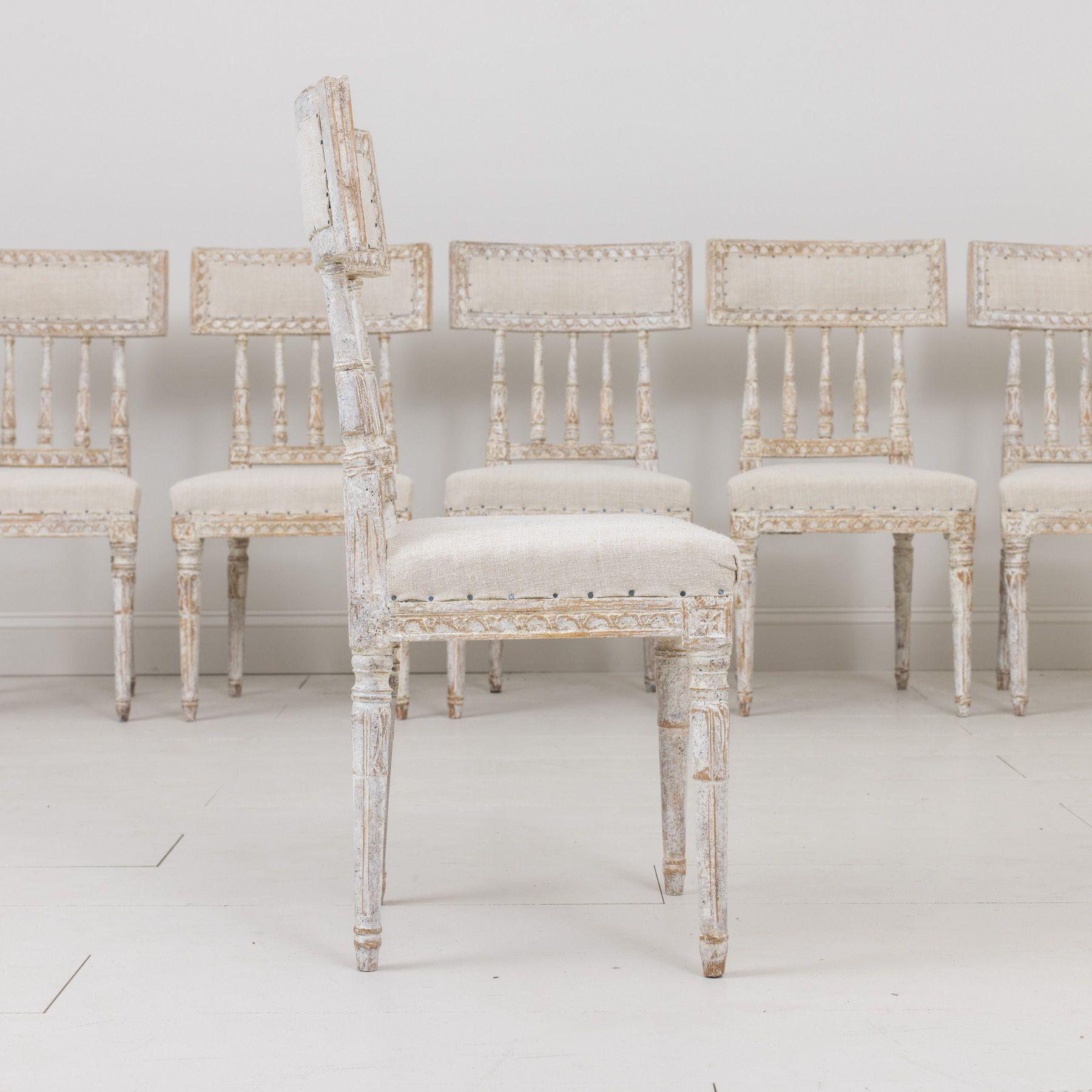 Satz von sechs schwedischen Stühlen aus der Gustavianischen Periode des 19. Jahrhunderts in Originalfarbe im Angebot 7