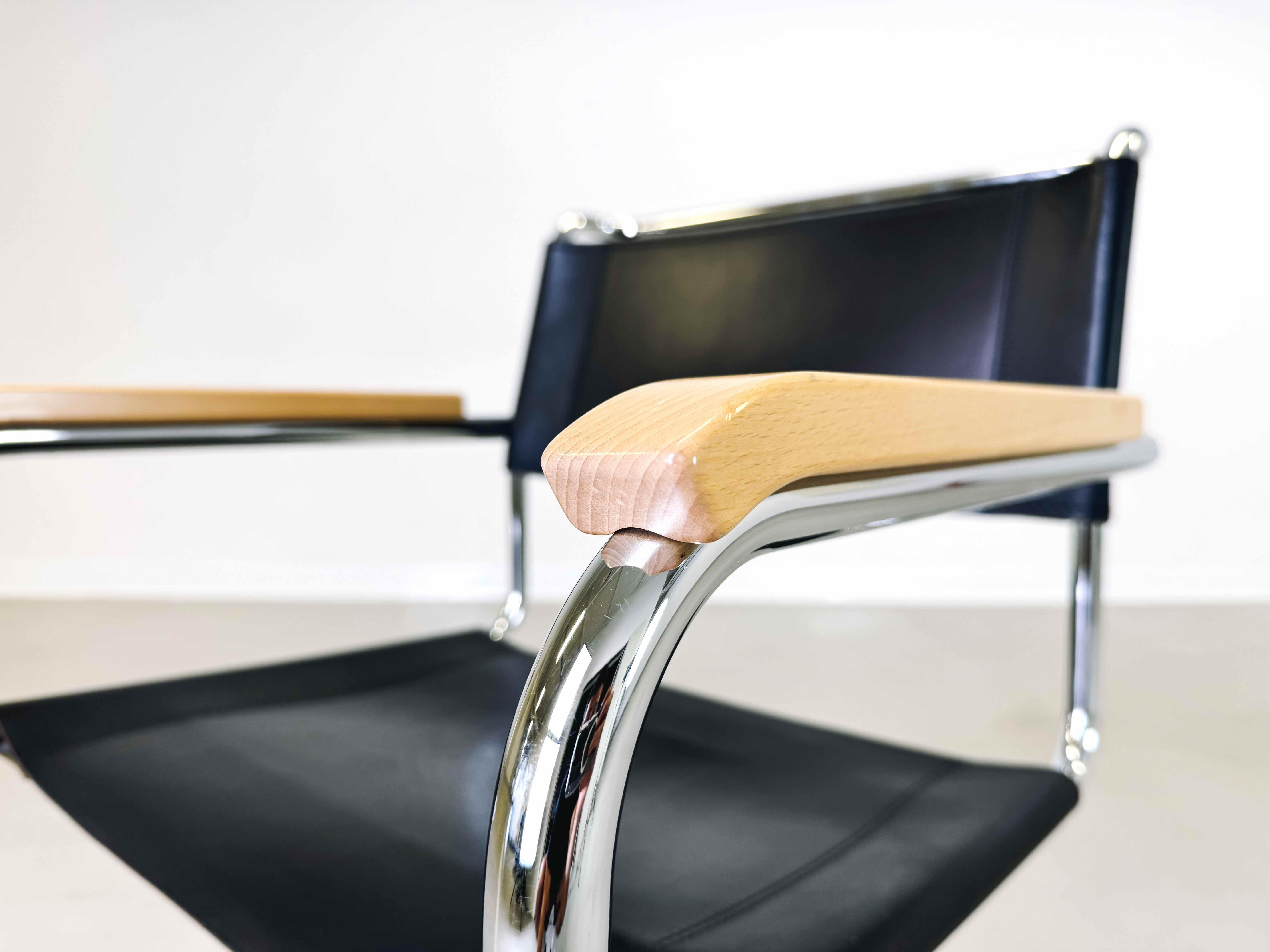 7x Original Thonet chair S33/ S34 with armrest Mart Stam leather black For Sale 7