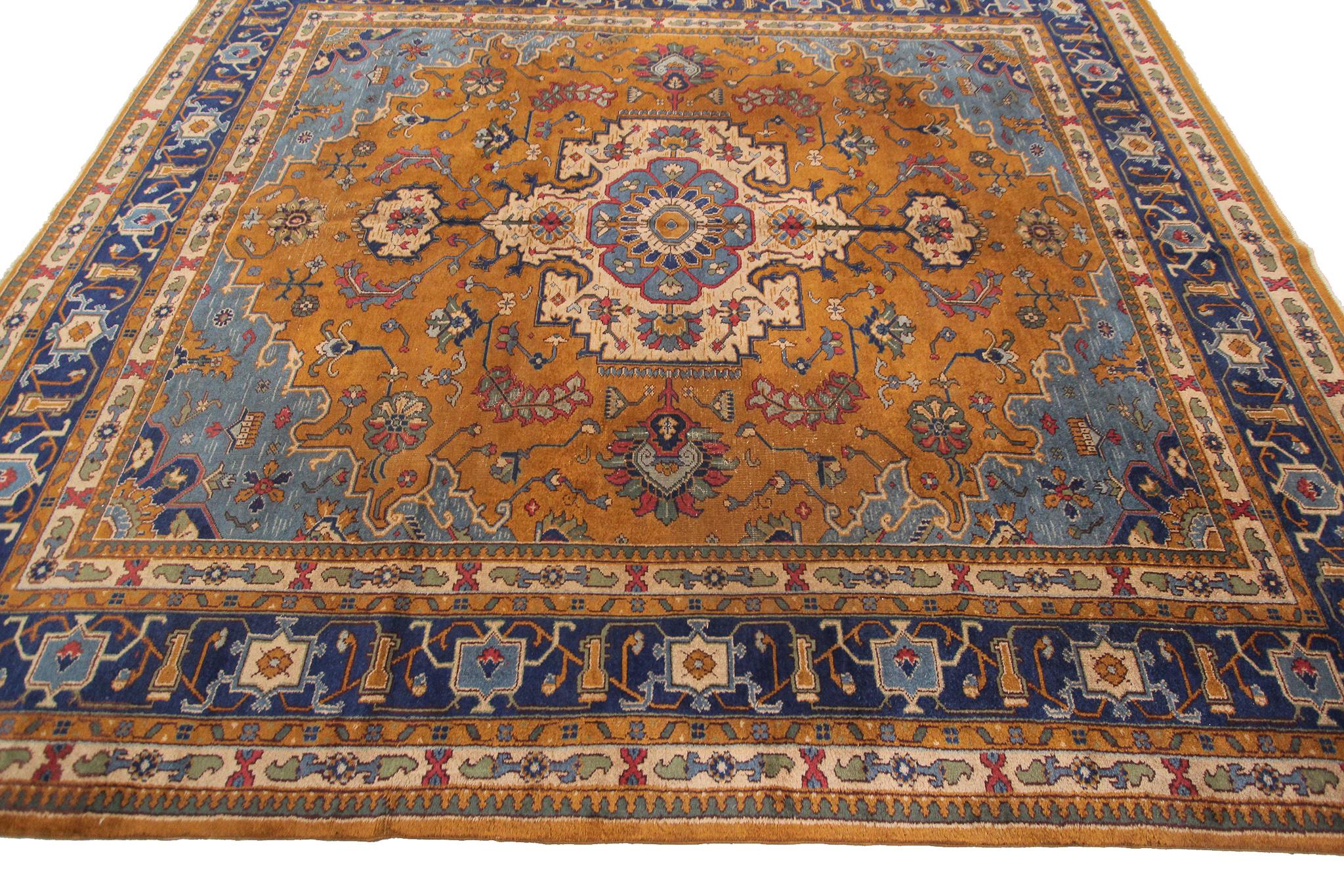 Early 20th Century Antique Heriz Serapi Geometric Design Blue Brown 1900, Antique Persian For Sale
