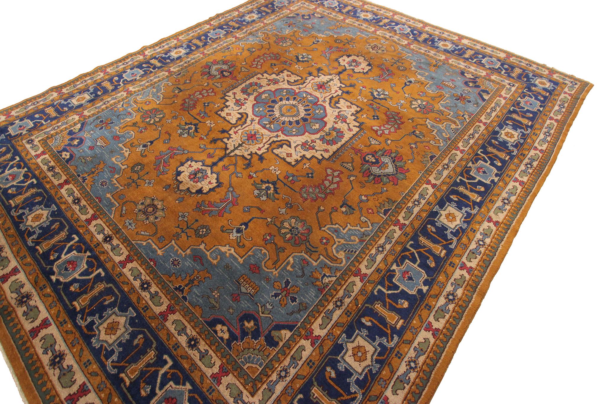 Antique Heriz Serapi Geometric Design Blue Brown 1900, Antique Persian For Sale 2