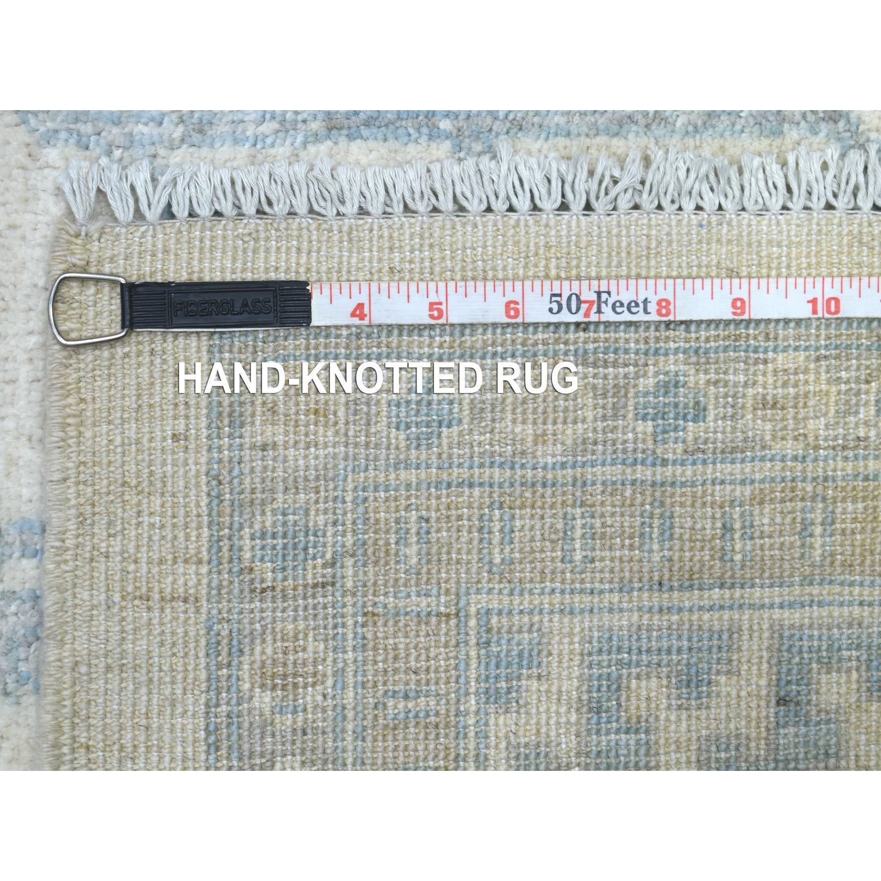 Tapis Peshawar 9'x11' Ivory Milk Wash, laine pure nouée à la main, teintures naturelles en vente 4