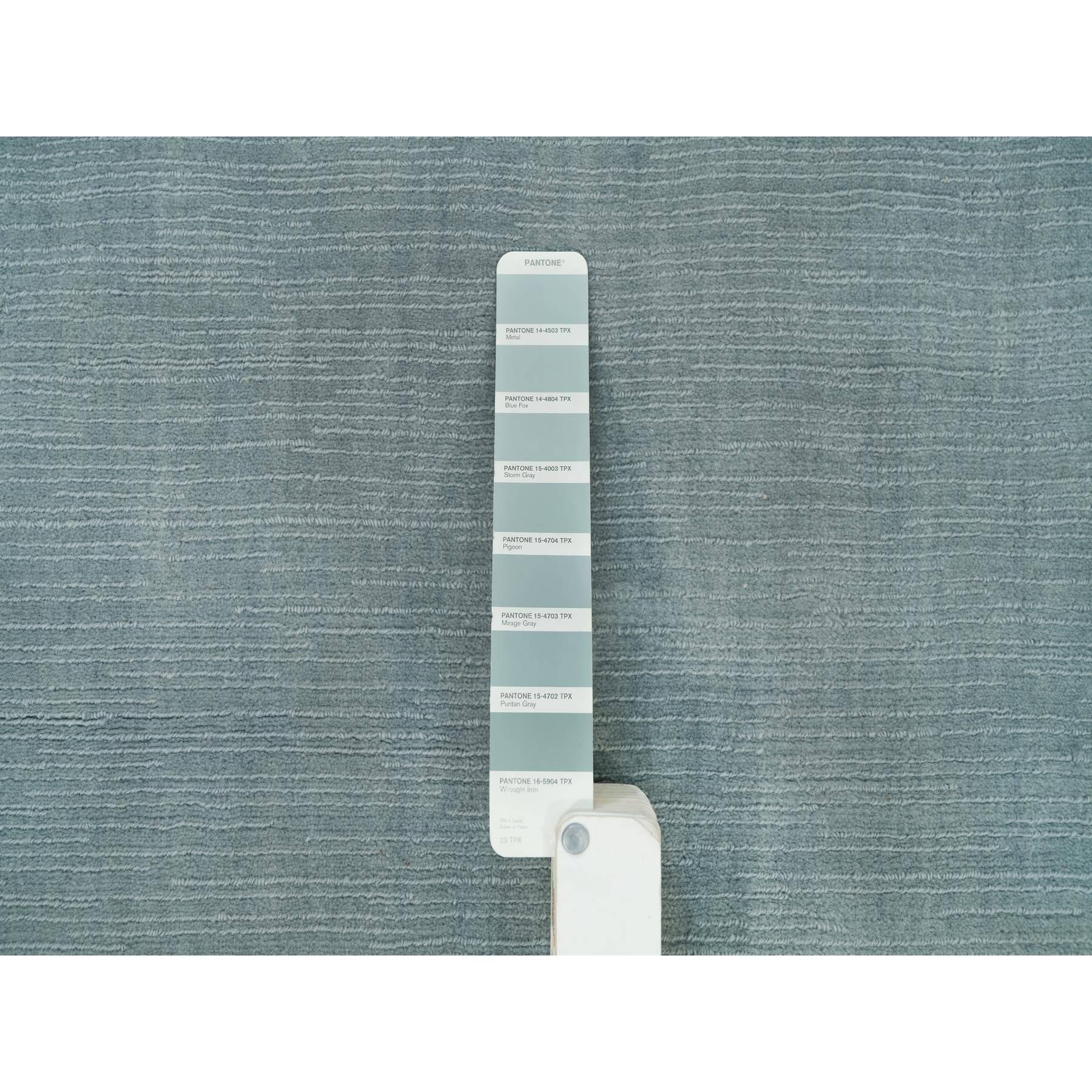 XXI secolo e contemporaneo Tappeto orientale in lana e seta vegetale annodato a telaio grigio 9'x11'10