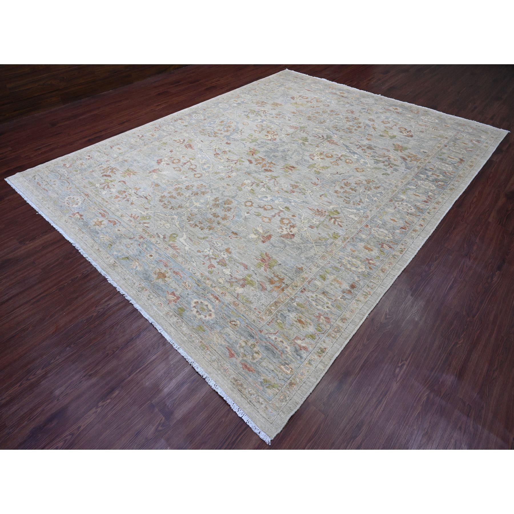 Alfombra oriental de lana Ziegler Mahal con diseño integral anudada a mano, gris niebla, 9'x11'10 Oushak en venta