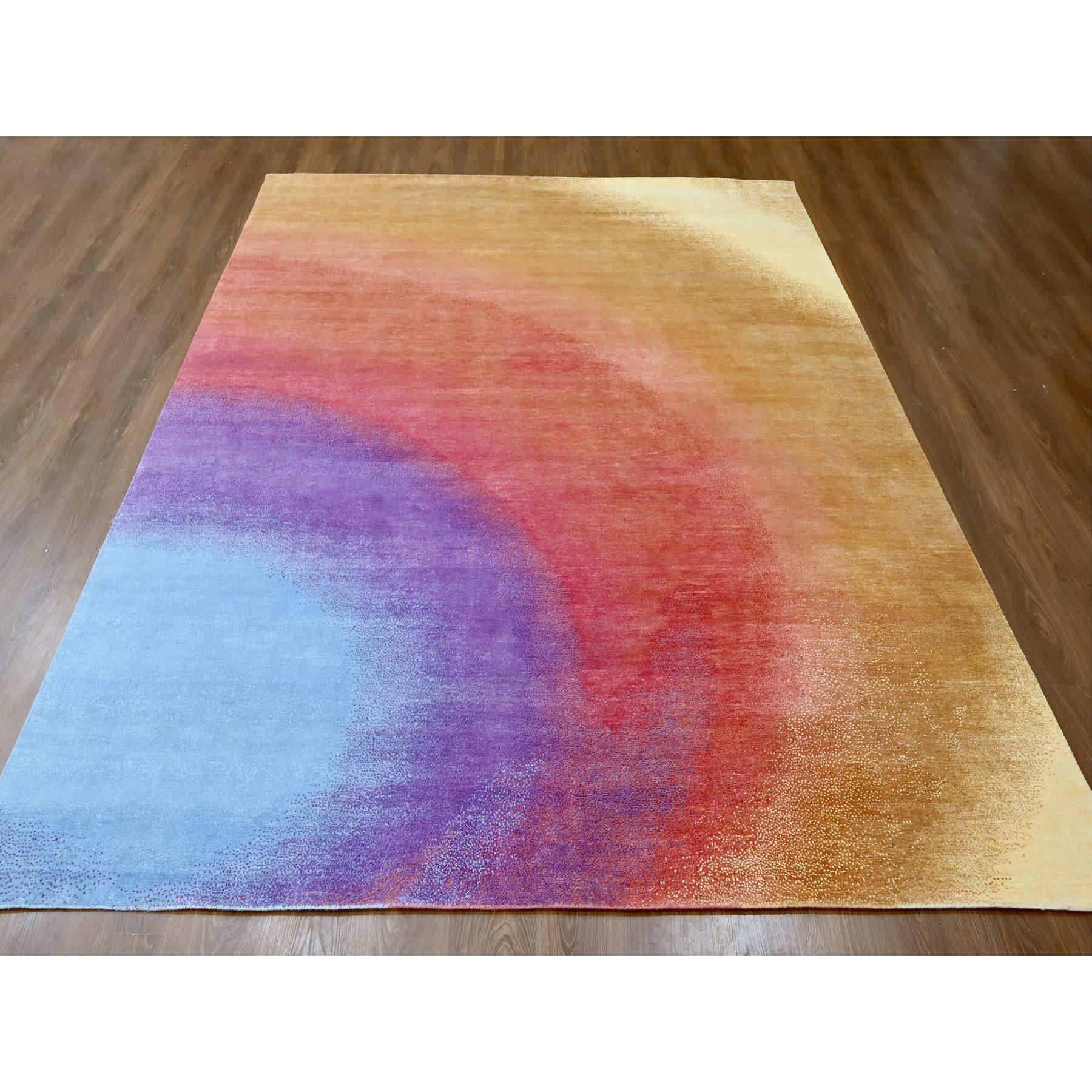 THE RAINBOW, Tappeto orientale dal design moderno a gradazione, 100% lana, spesso e soffice, annodato a mano
Materiali primari: Lana
Lattice: No Altezza del pelo: 0,25 pollici
Stile: Di transizione
Colore primario: Multi
Colori secondari: Blu baby,