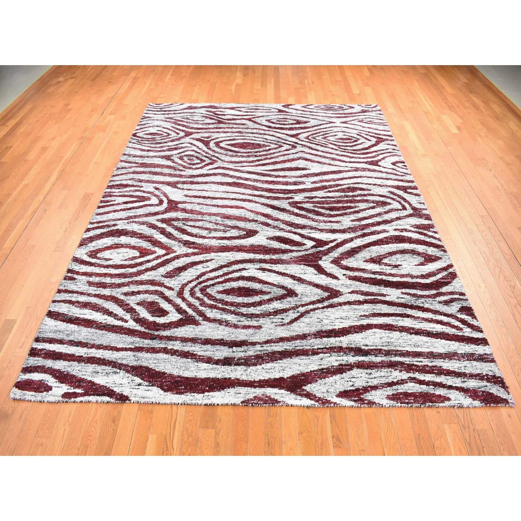 Modern 9'x11'7'' Ivory Man Made Silk Hand Knotted with Tree Bark Design Oriental Rug For Sale