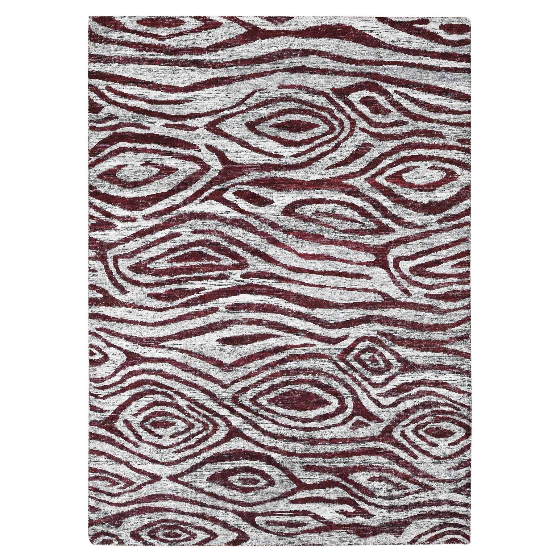 9'x11'7'' Ivory Man Made Silk Hand Knotted with Tree Bark Design Oriental Rug For Sale