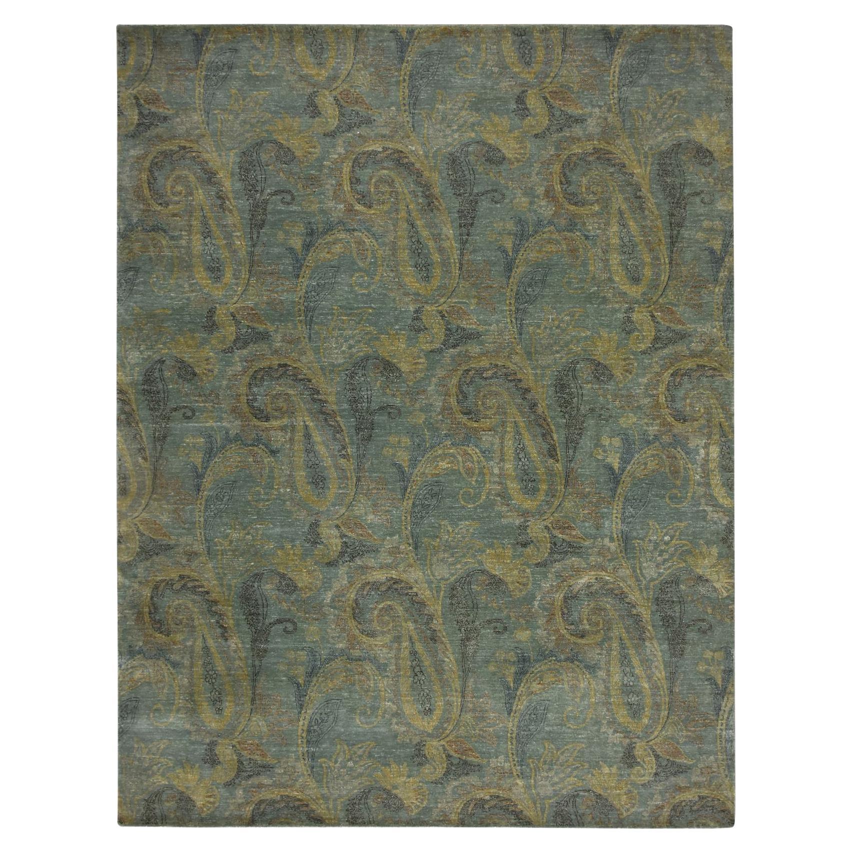 9'x11'8" Green with Gold Paisley Design Wool & Silk Hand Knotted Oriental Rug For Sale