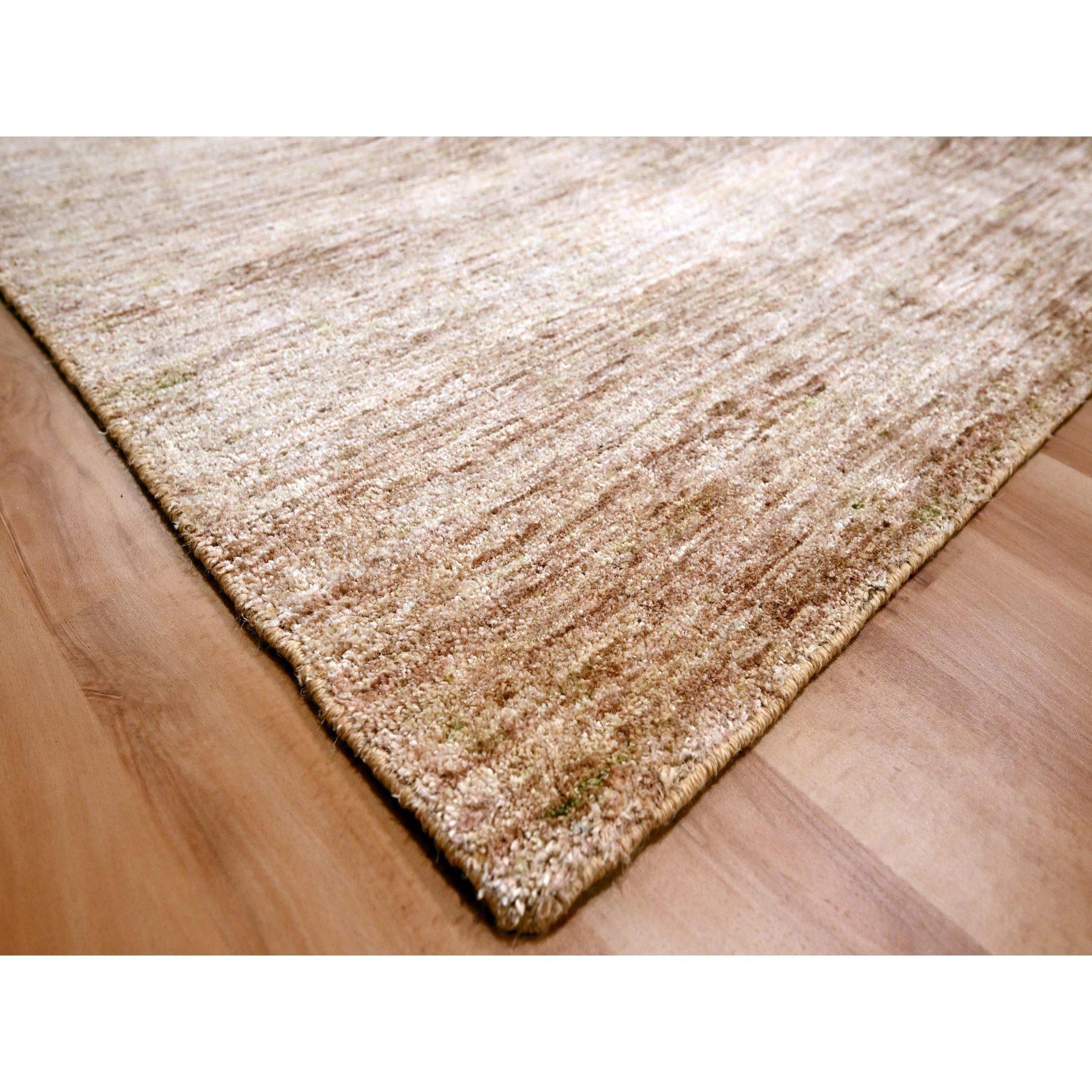 9'x12' Beaver Brown Plain Solid Design Pure Sari Silk Hand Knotted Rug In New Condition For Sale In Carlstadt, NJ