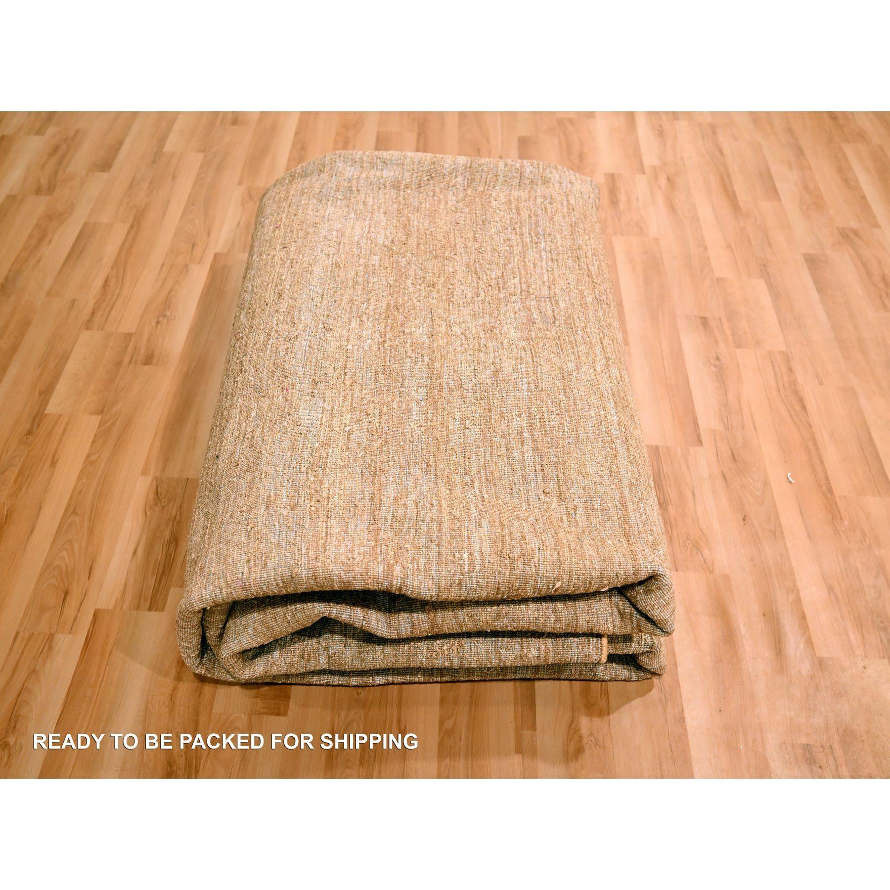 9'x12' Beaver Brown Plain Solid Design Pure Sari Silk Hand Knotted Rug For Sale 2