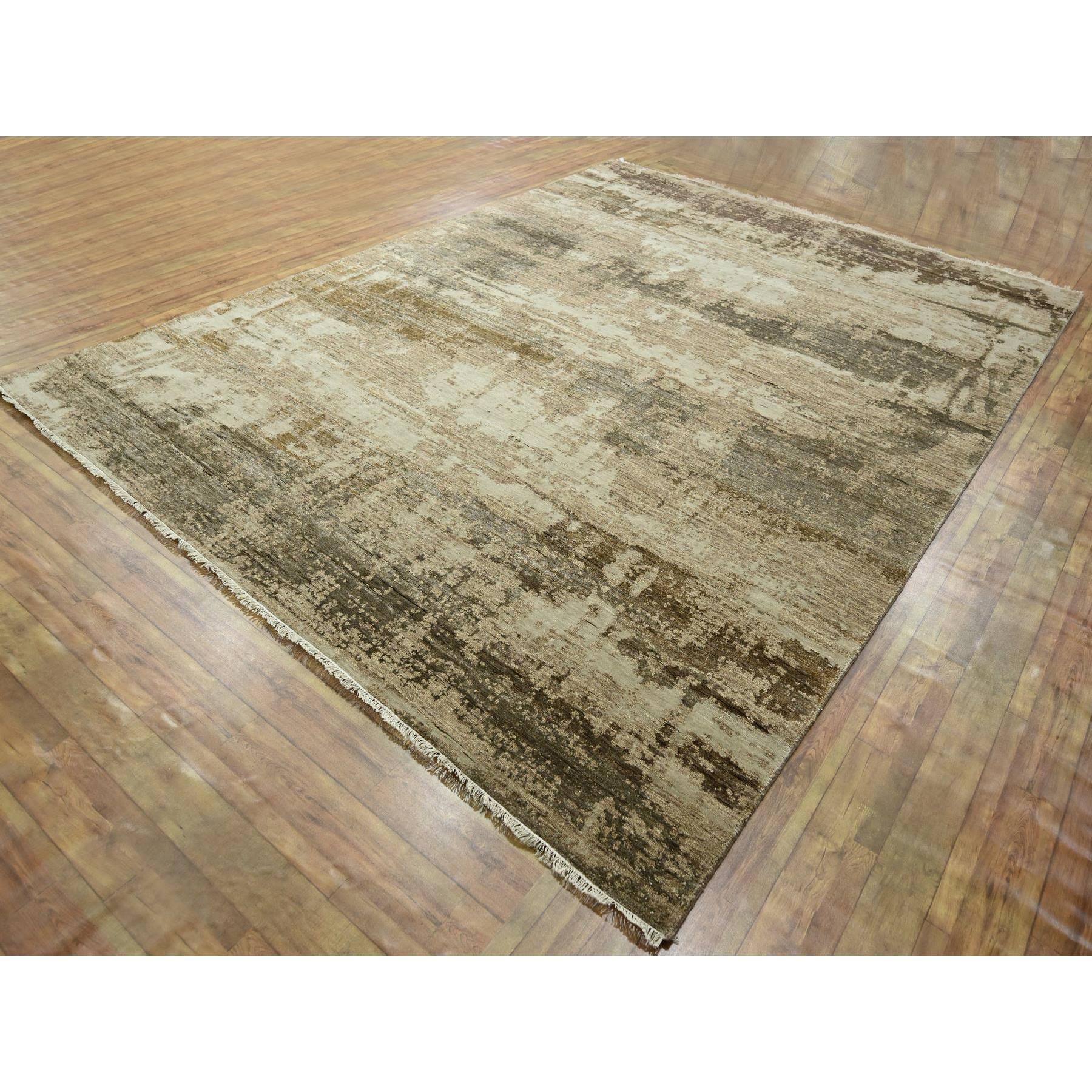 Moderno Tappeto 9'x12' Beige e Marrone dal design astratto moderno in lana e seta annodato a mano in vendita