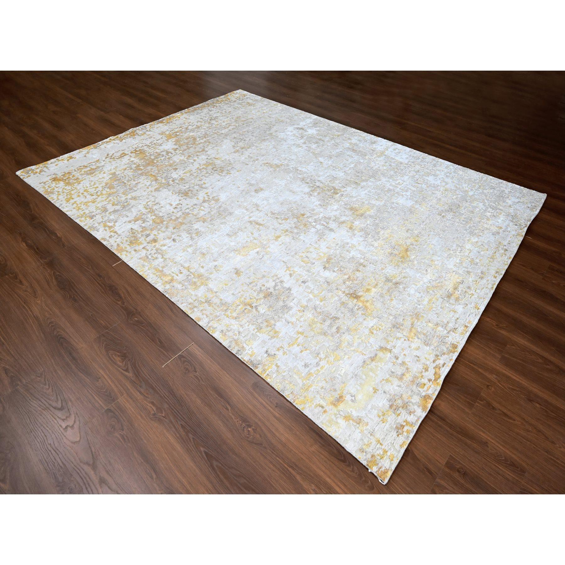 9'x12' Beige mit Gold, abstraktes Design, Wolle und Seide, handgeknüpfter Teppich (Moderne) im Angebot