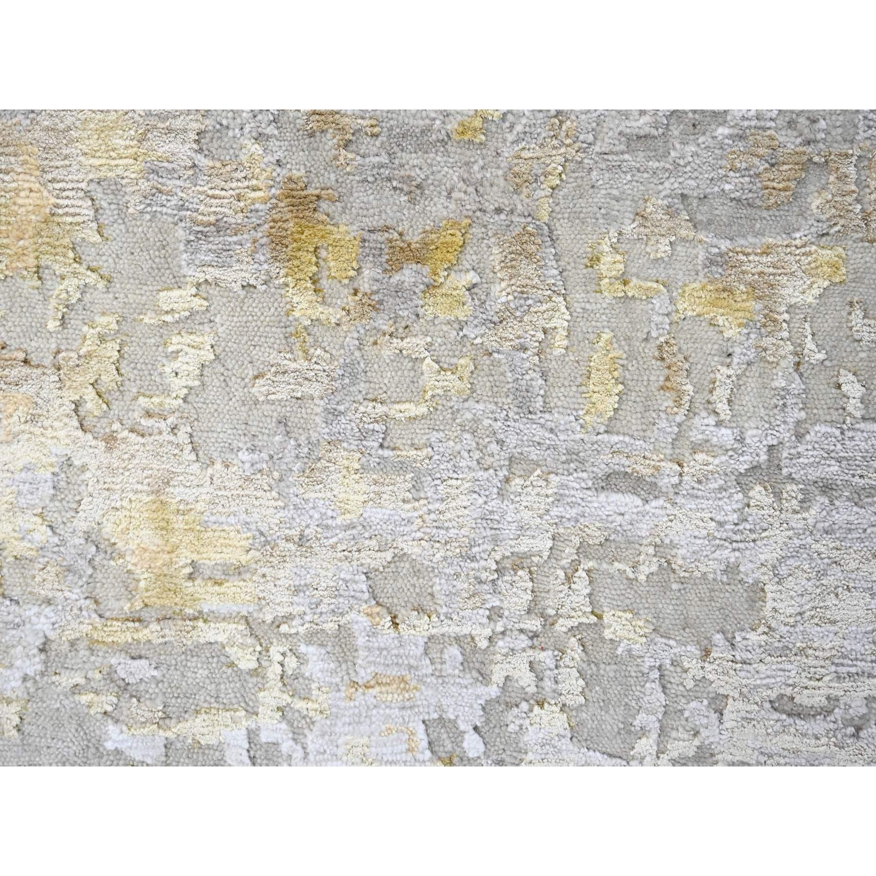 9'x12' Beige mit Gold, abstraktes Design, Wolle und Seide, handgeknüpfter Teppich im Angebot 1