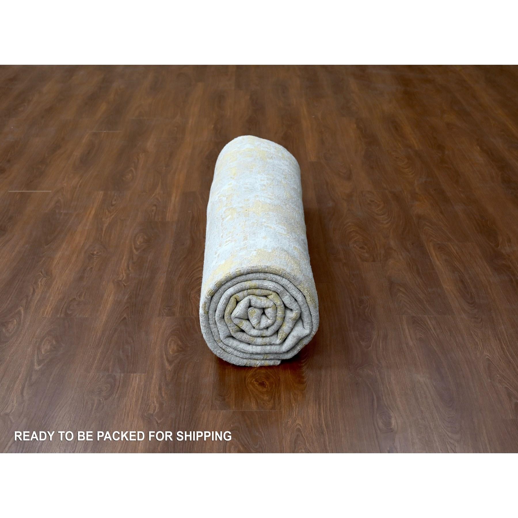 9'x12' Beige mit Gold, abstraktes Design, Wolle und Seide, handgeknüpfter Teppich im Angebot 2