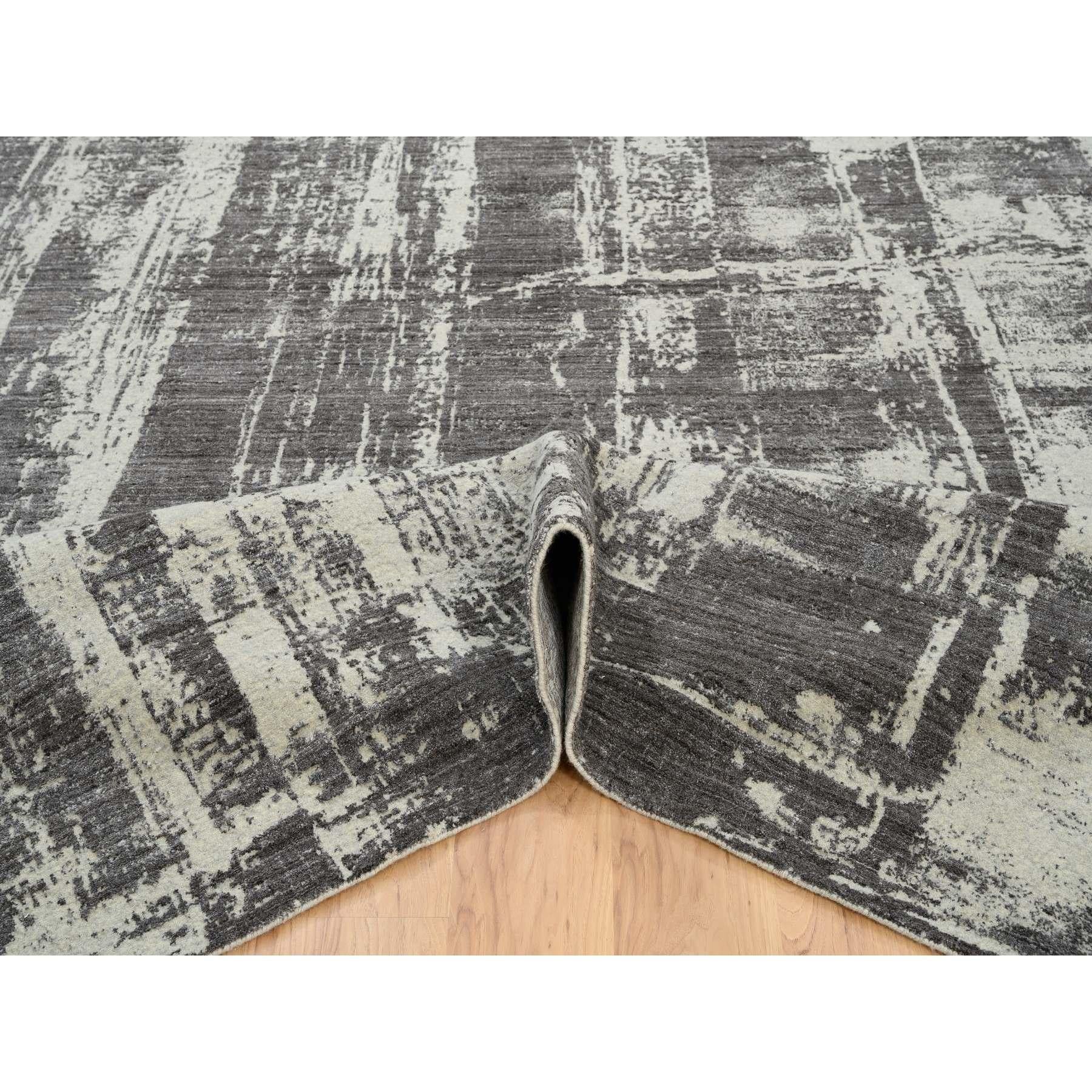 9'x12' Schwarz, Wolle und pflanzliche Seide, Handgeknüpft, Modernes Design, Teppich (21. Jahrhundert und zeitgenössisch) im Angebot