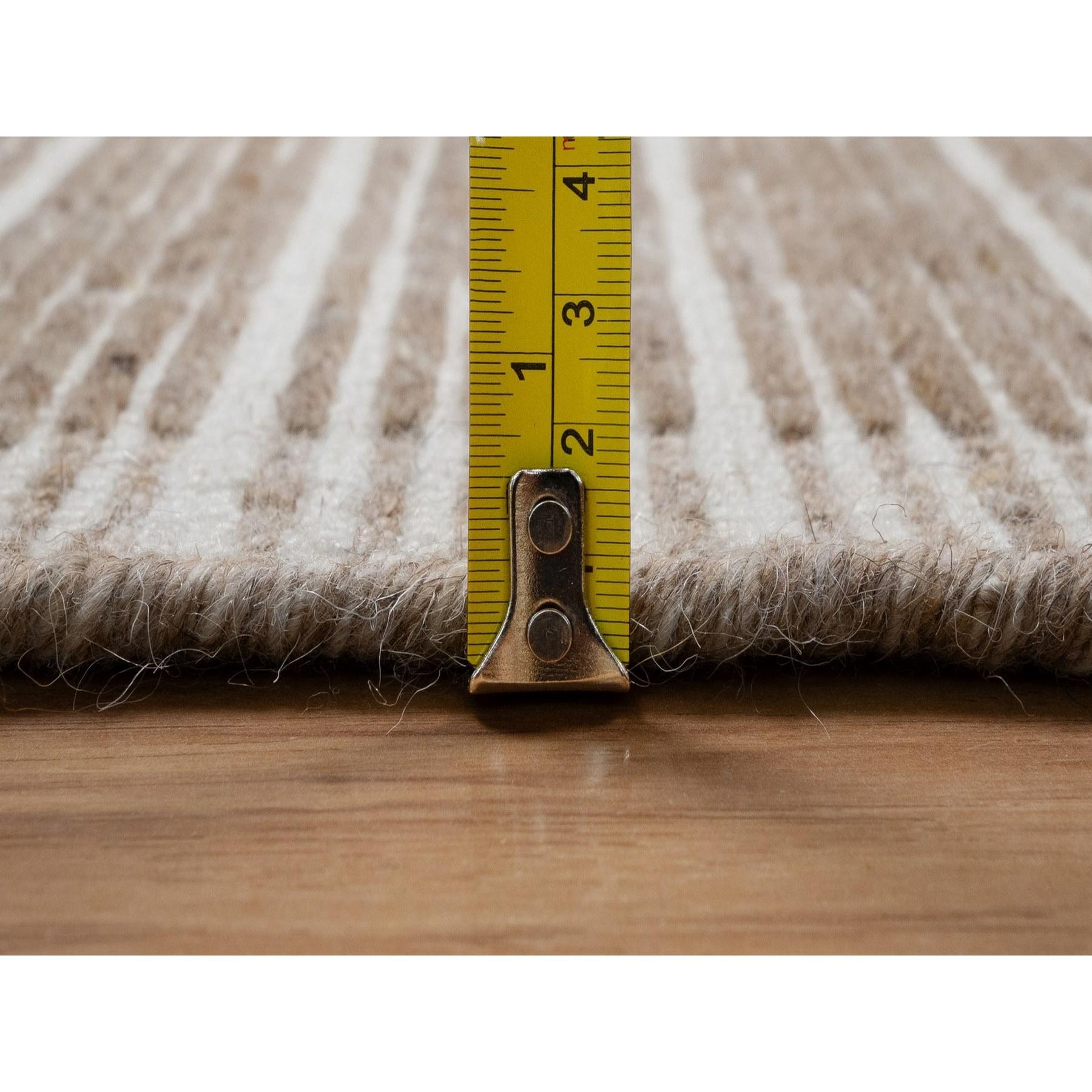 9'x12' Braun Weiche Wolle Modernes Schlichtes Dekor Box Design Handgewebter Orientteppich im Angebot 4