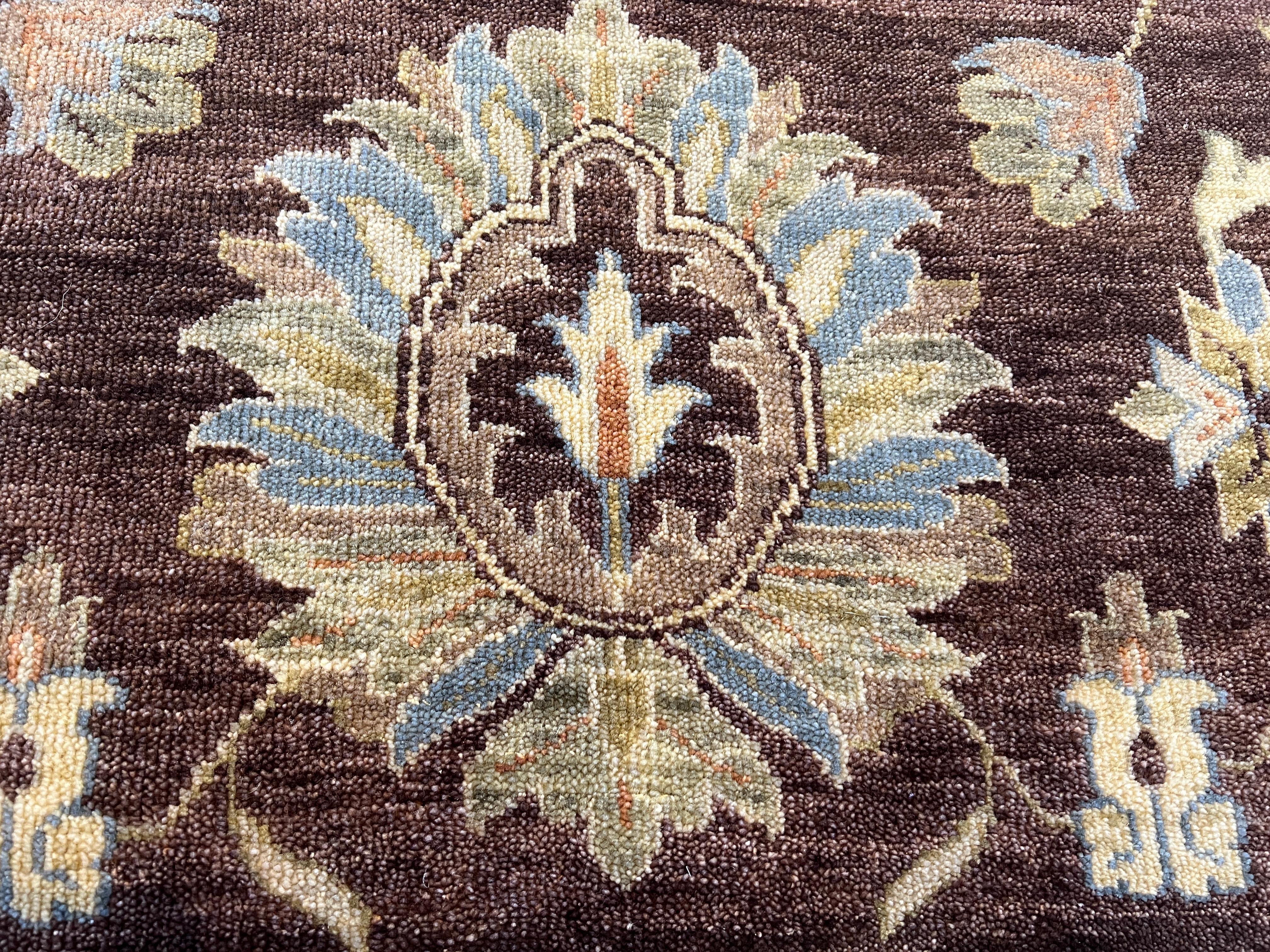 XXIe siècle et contemporain Tapis à motifs floraux bruns et bleus 9'x12' en vente