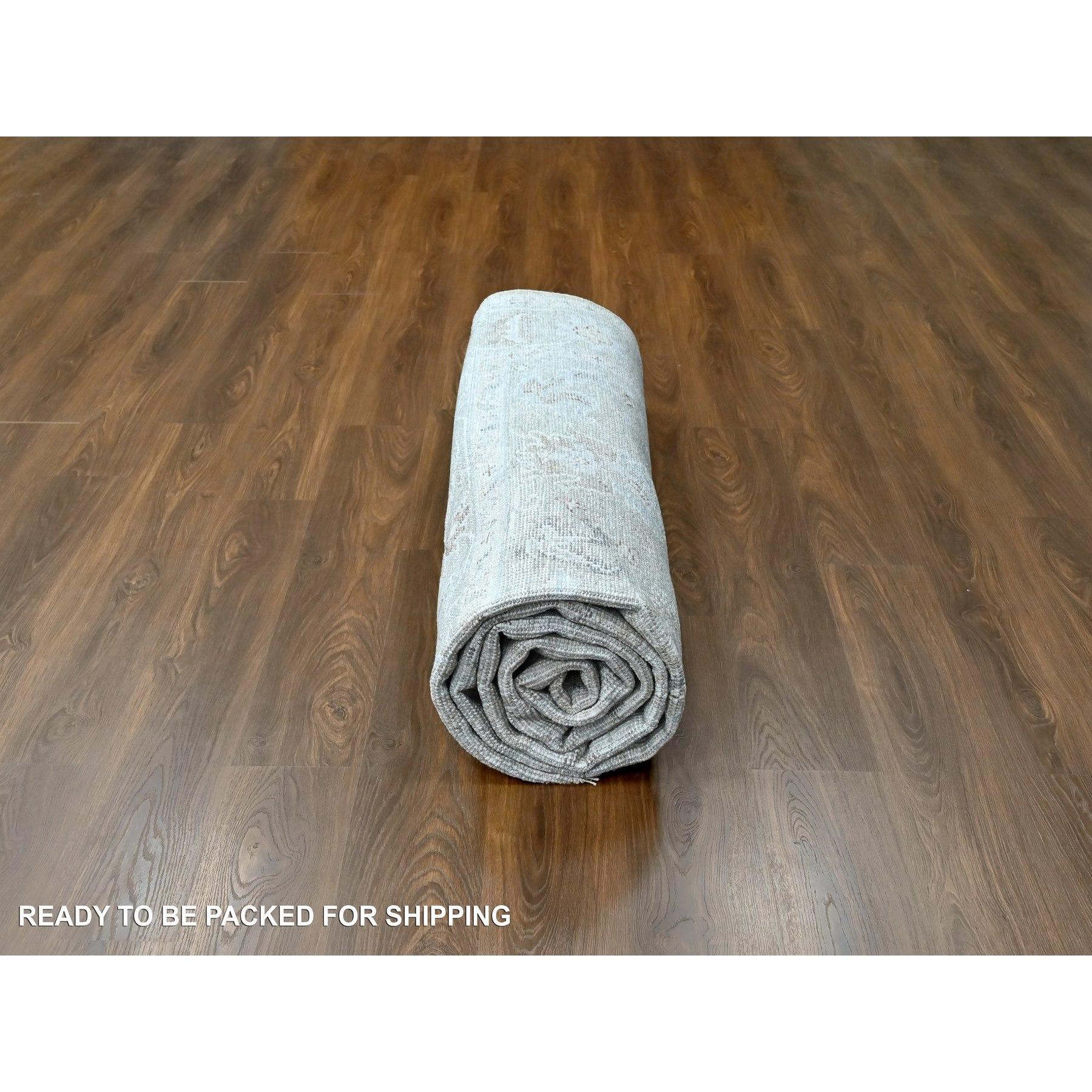 9'x12' Cloud Gray Supple Collection Oushak All Over Design Soft Wool Rug For Sale 3
