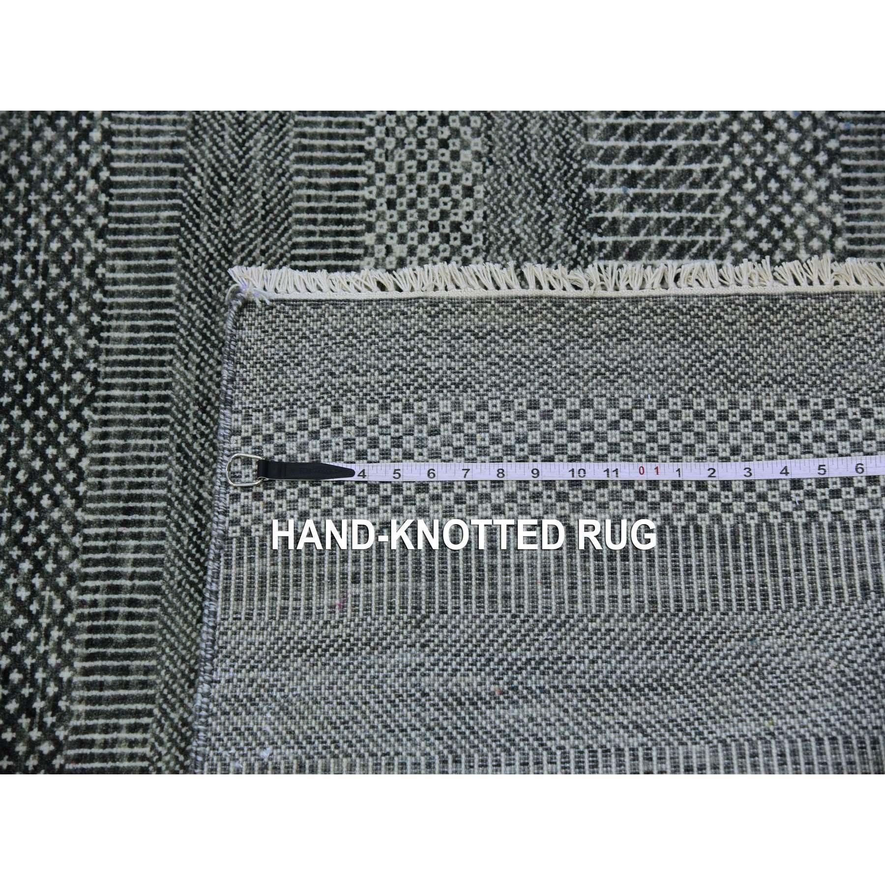 9'x12' Dim Gray Tappeto orientale in lana non colorata annodato a mano con design moderno a erba in vendita 4