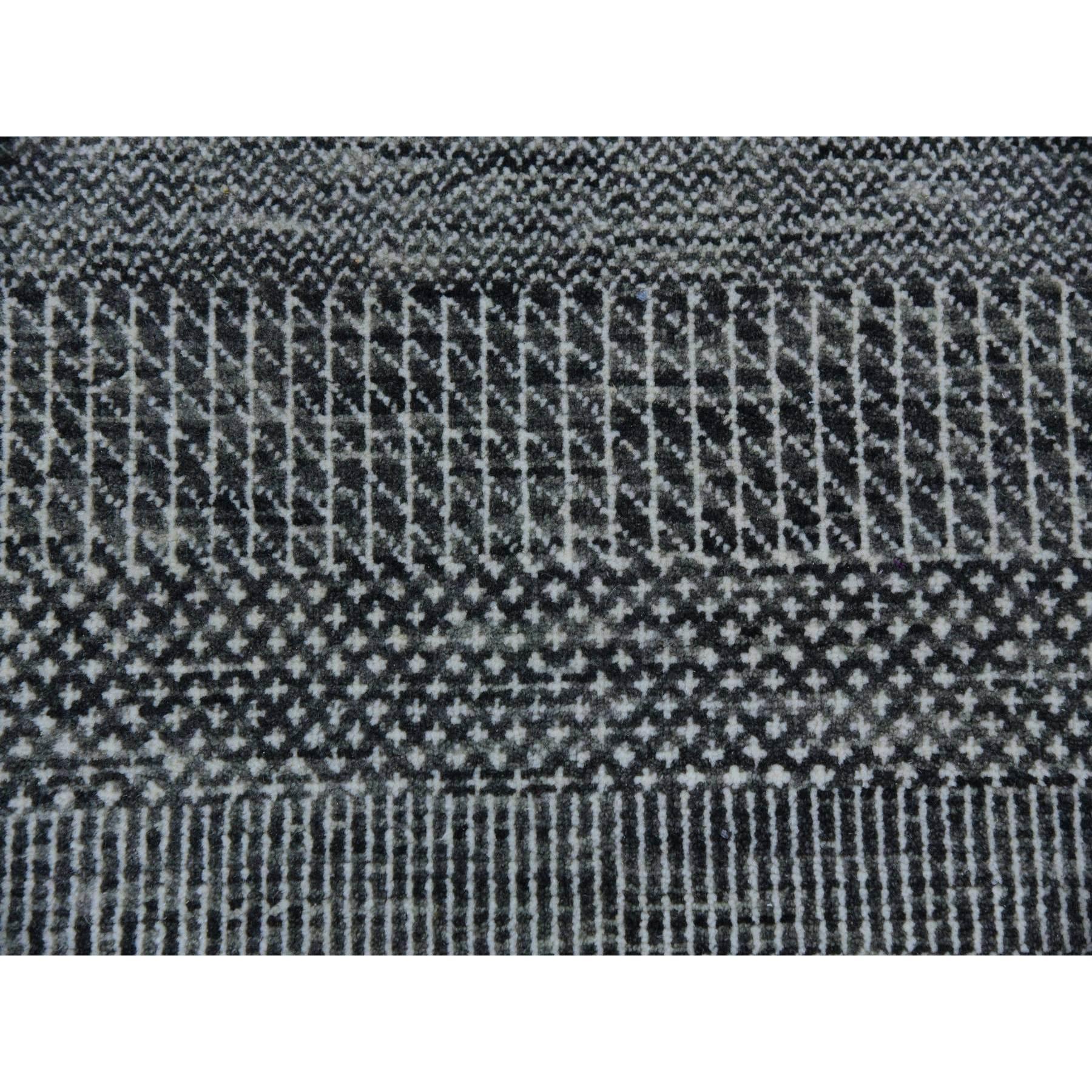 9'x12' Dim Gray Tappeto orientale in lana non colorata annodato a mano con design moderno a erba in vendita 1