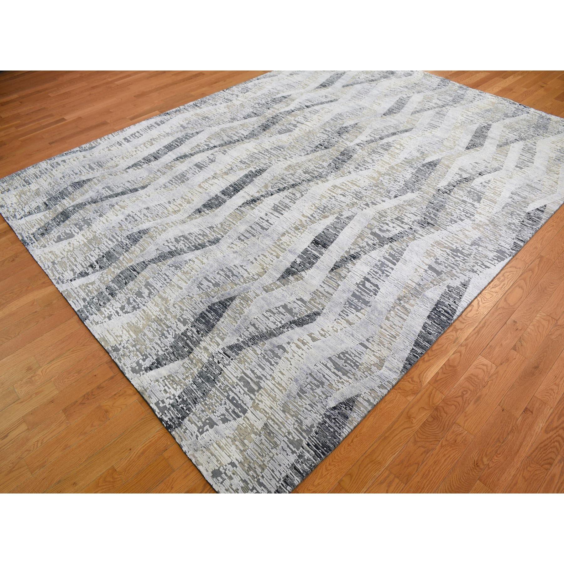 Alfombra anudada a mano de seda gris con textura de lana de 9'x12' DIMENSIONAL CURTAINS Moderno en venta