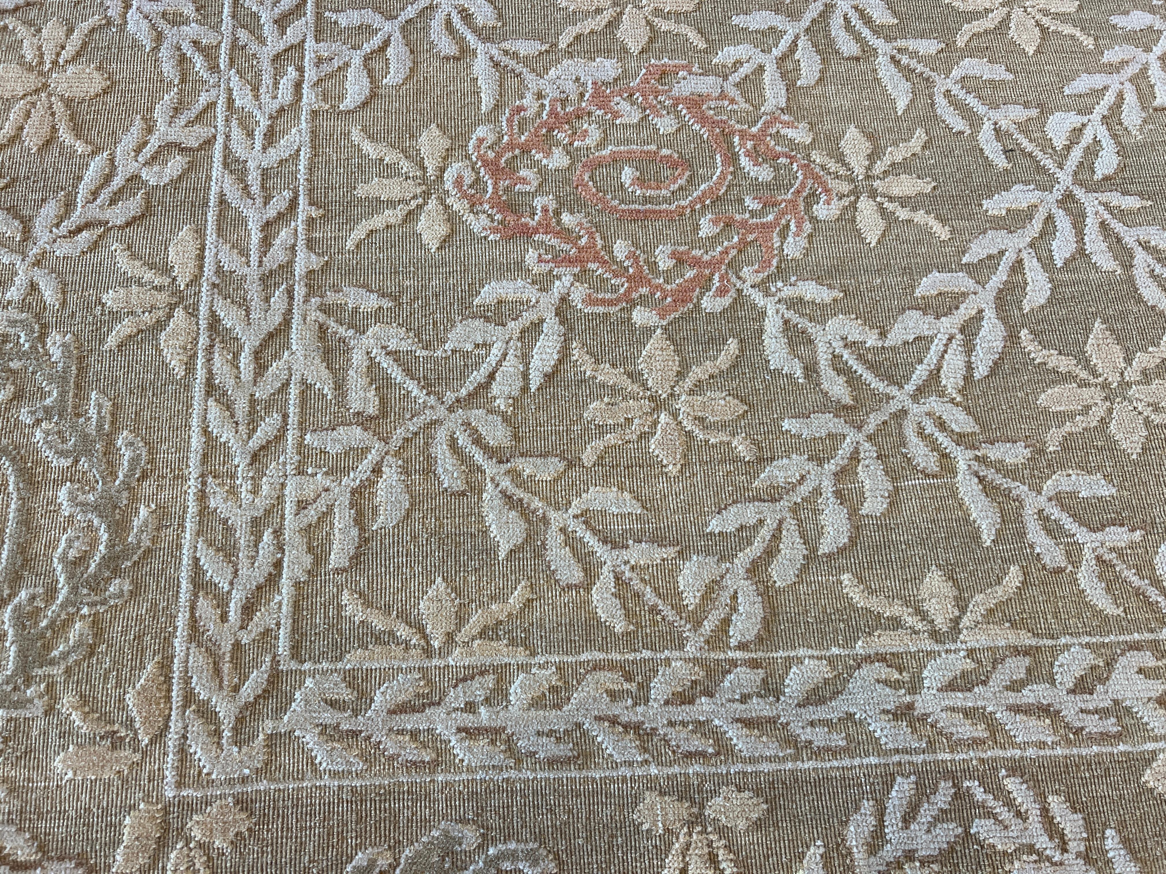 9'x12' French Floral Inspired Hand-Knotted Wool Rug For Sale 8