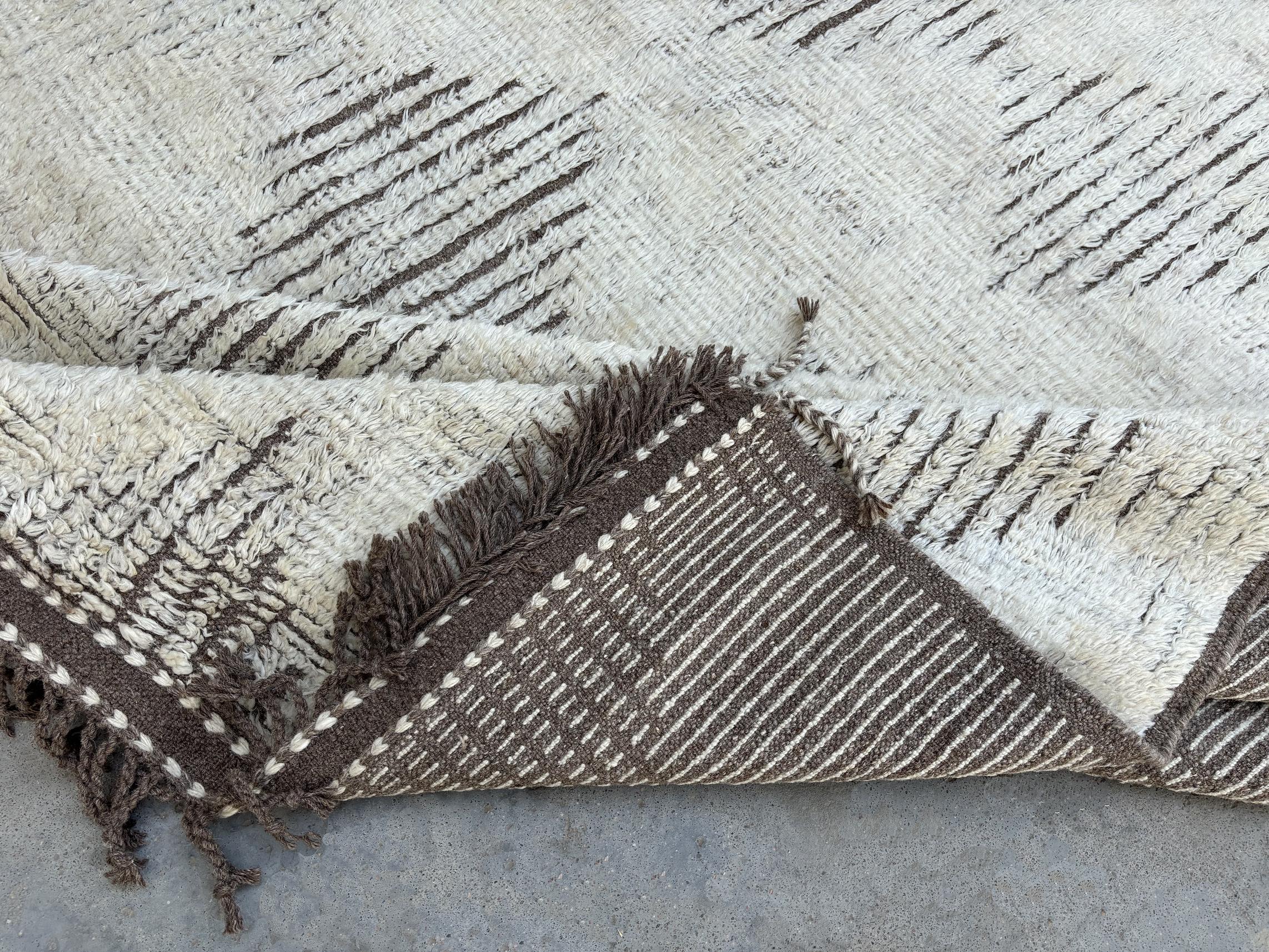 9x12 Ft Contemporary Tapis de style marocain noué à la main. Options sur-mesure disponibles Neuf - En vente à Spring Valley, NY