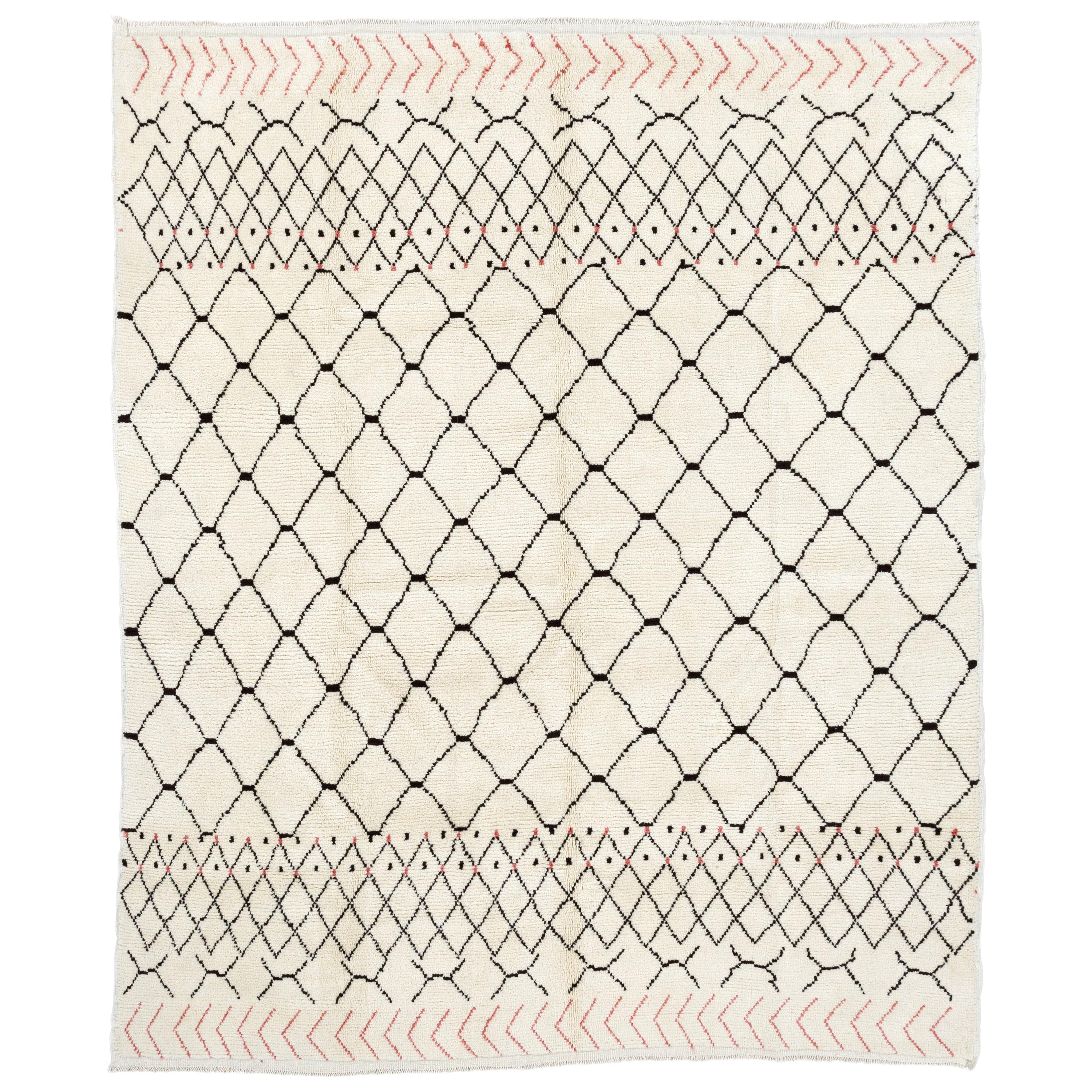 Contemporary Moroccan Beni Qurain Berber Rug. Custom Options Available For Sale
